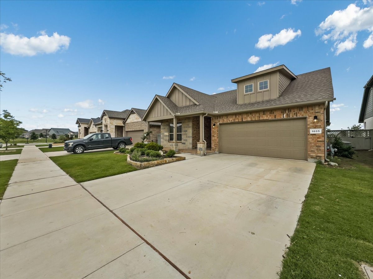 1605 Camp Court — photo