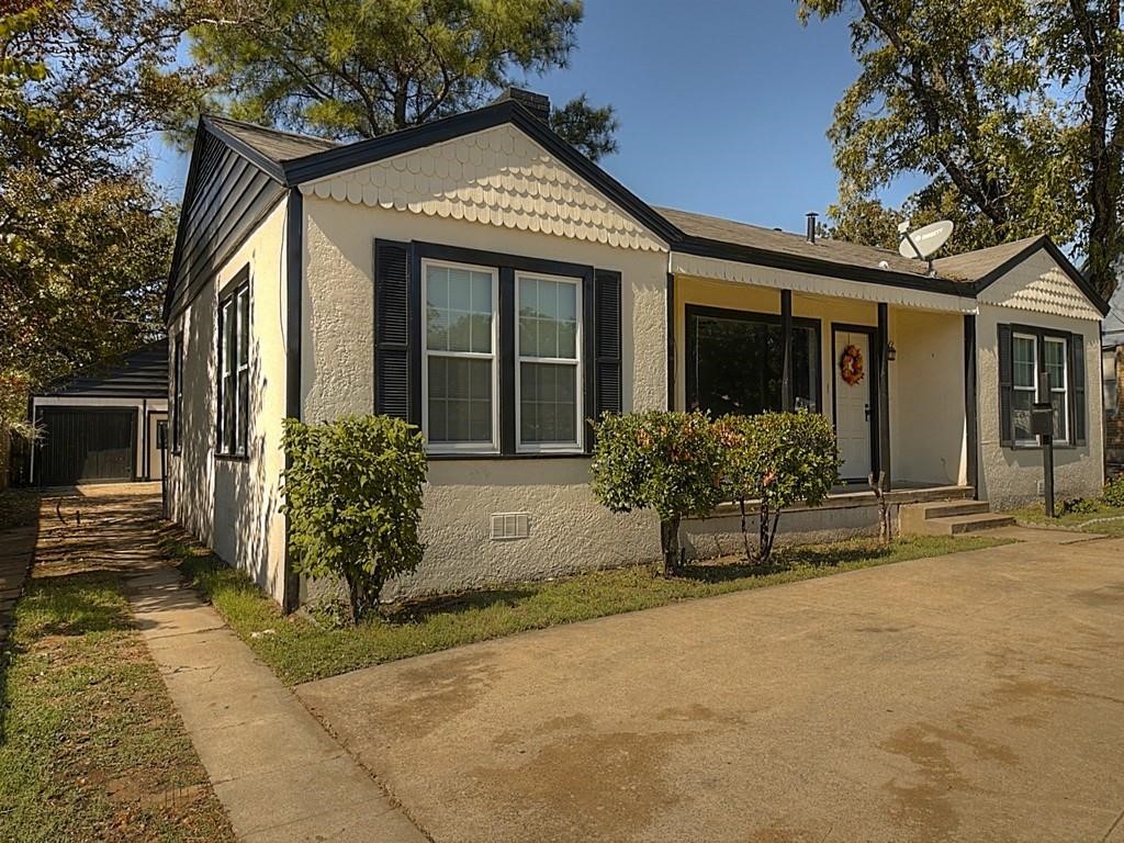 1705 N Riverside Drive B — photo