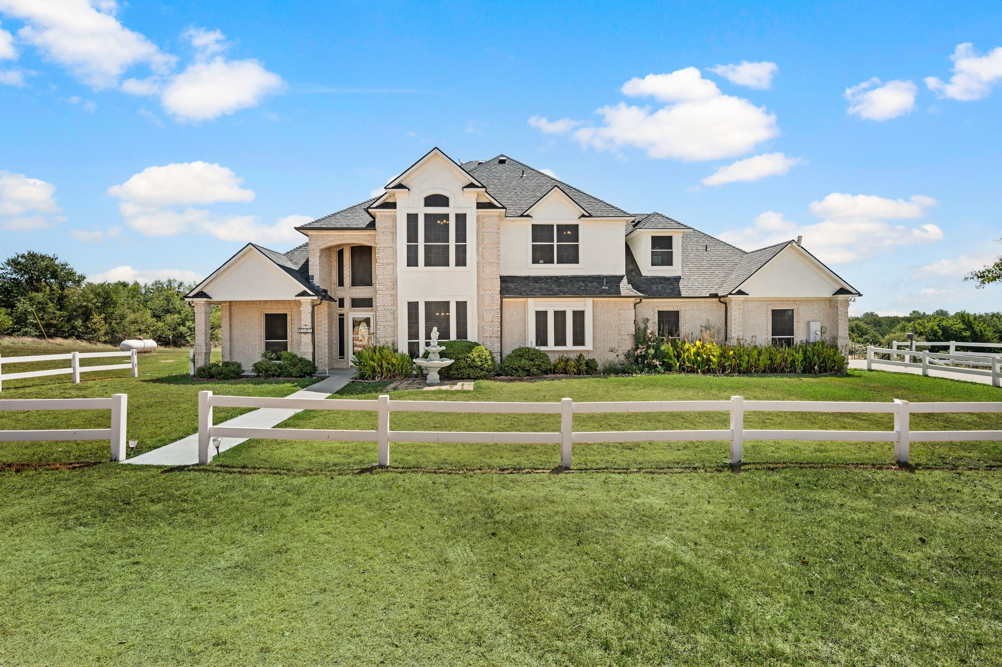 141 Blue Sky Drive — photo