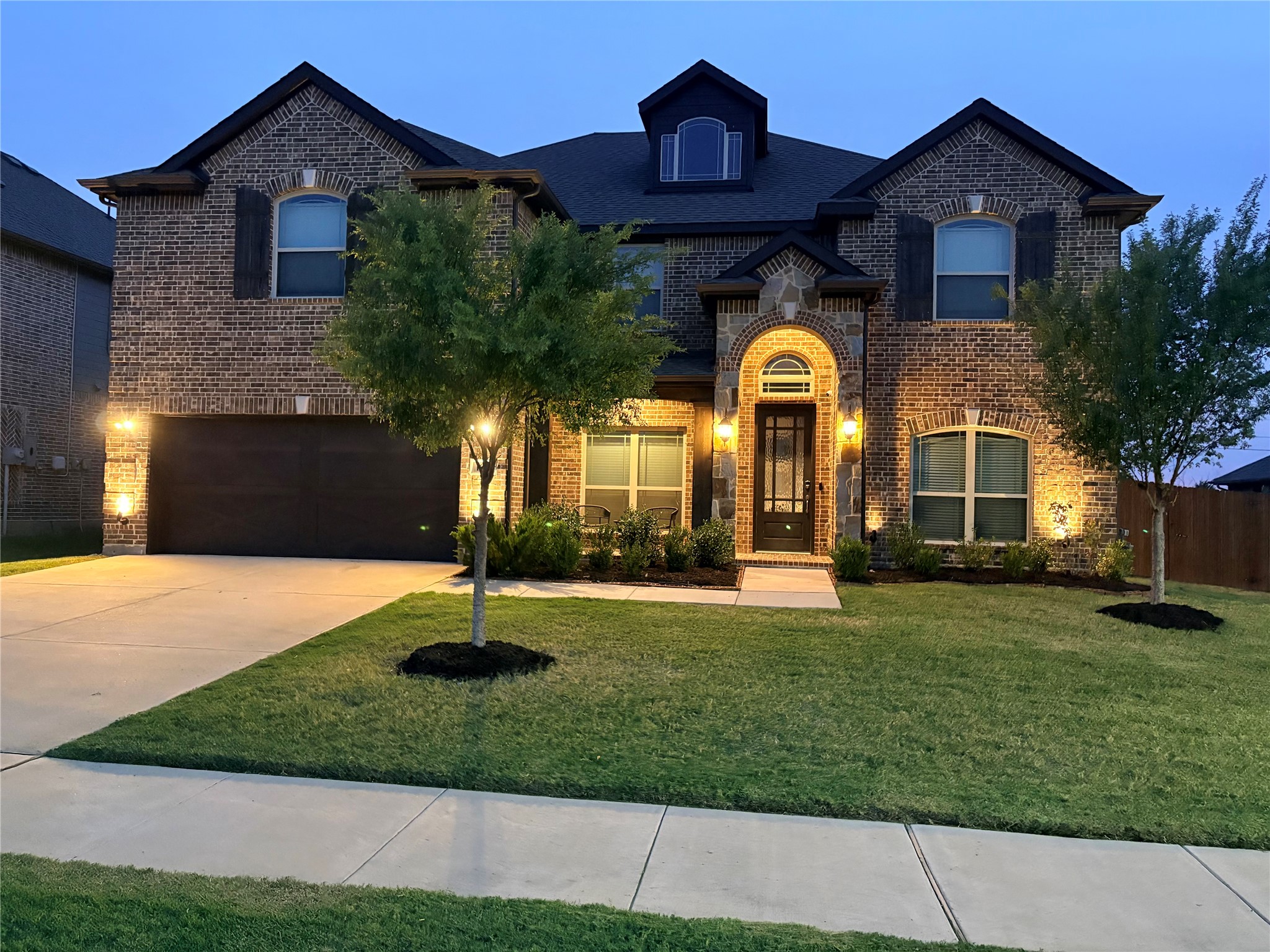 1606 Nighthawk Lane — photo