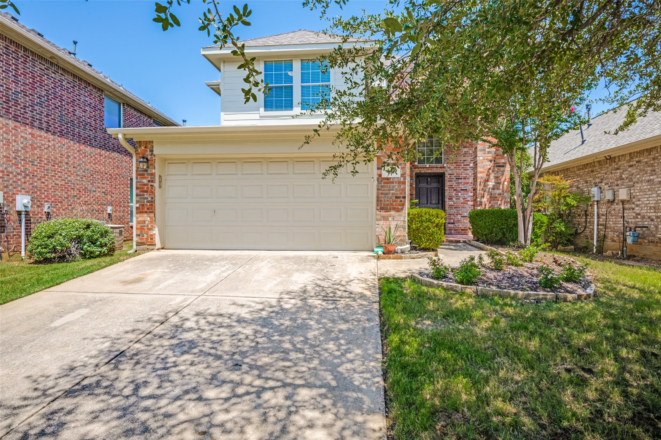 310 Conroe Circle — photo