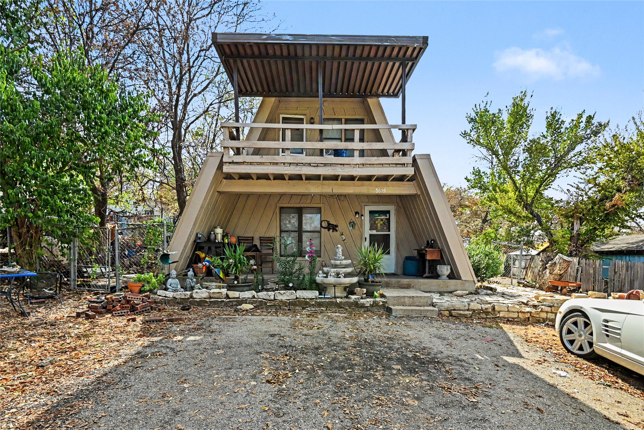 5619 Andover Street — photo