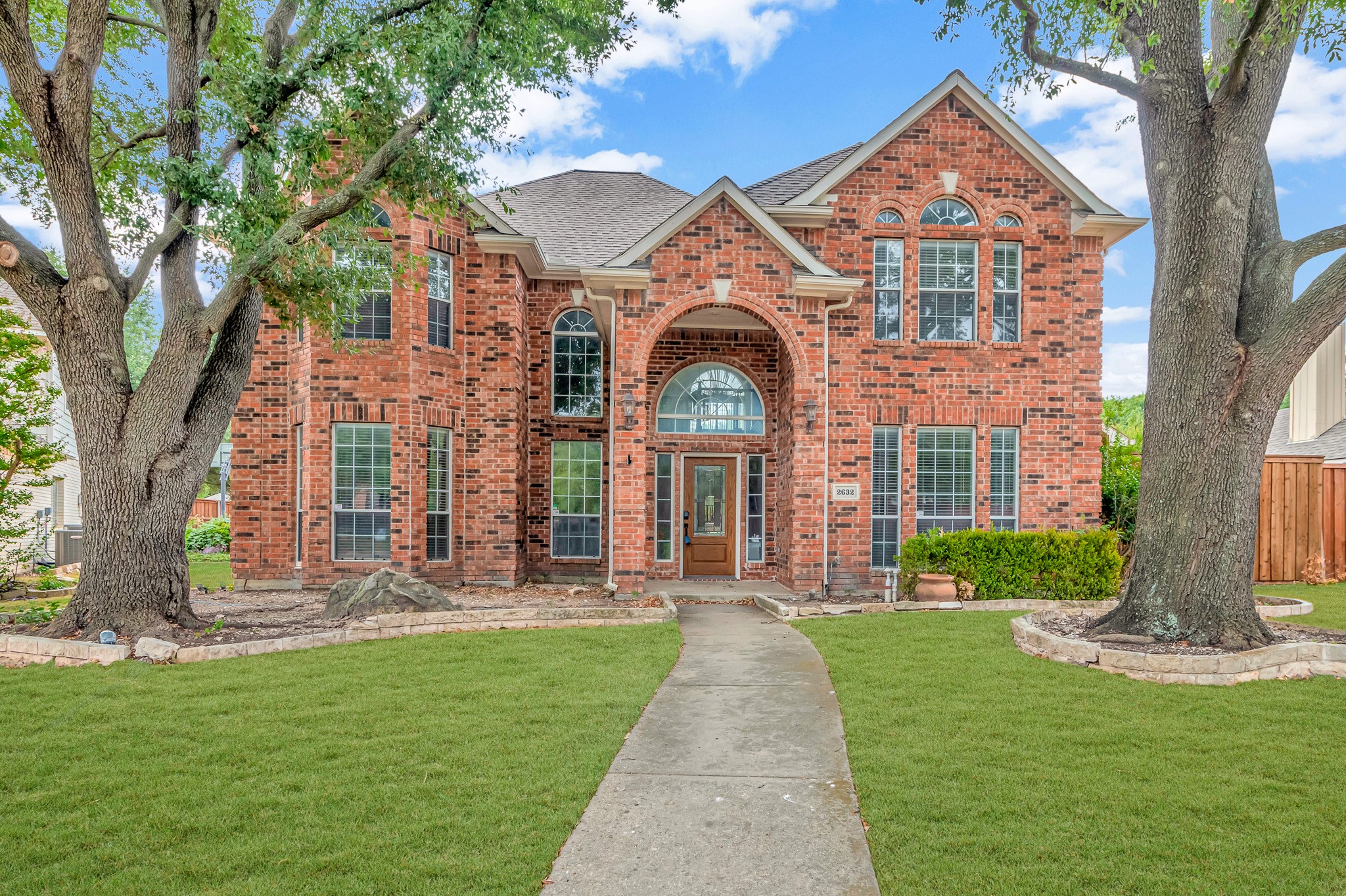 2632 Newcastle Drive — photo