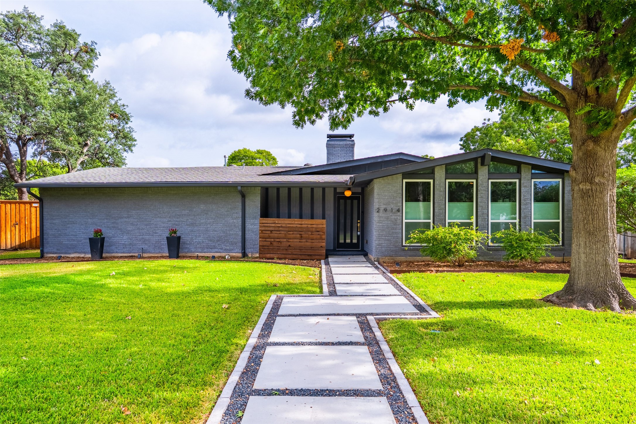 2914 Whitemarsh Circle — photo