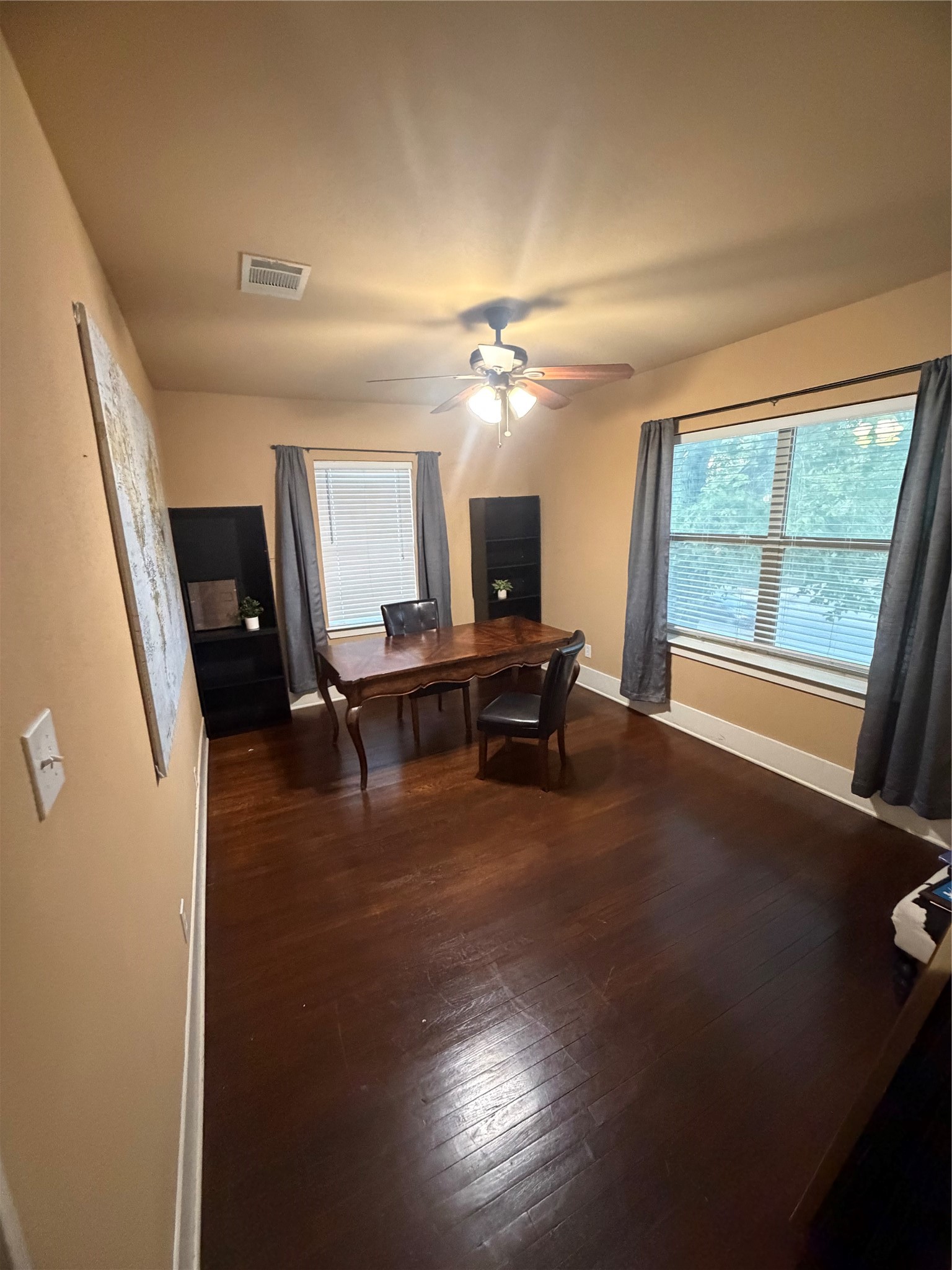 1117 N Elm Street Unit 4 — photo
