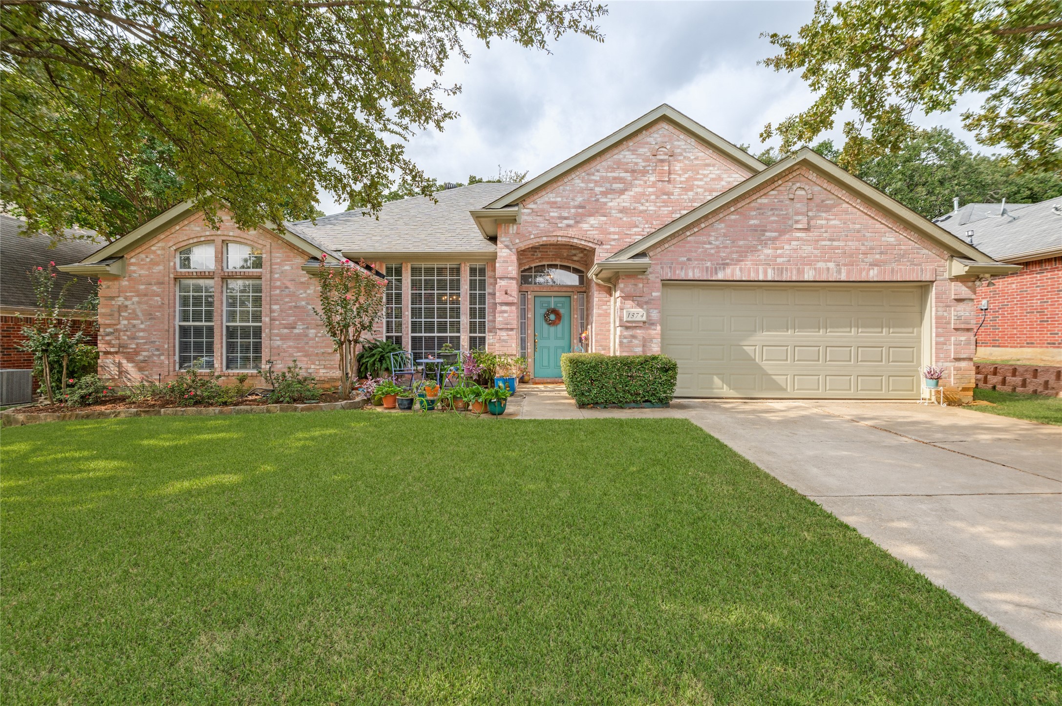 1374 Forest Creek Drive — photo
