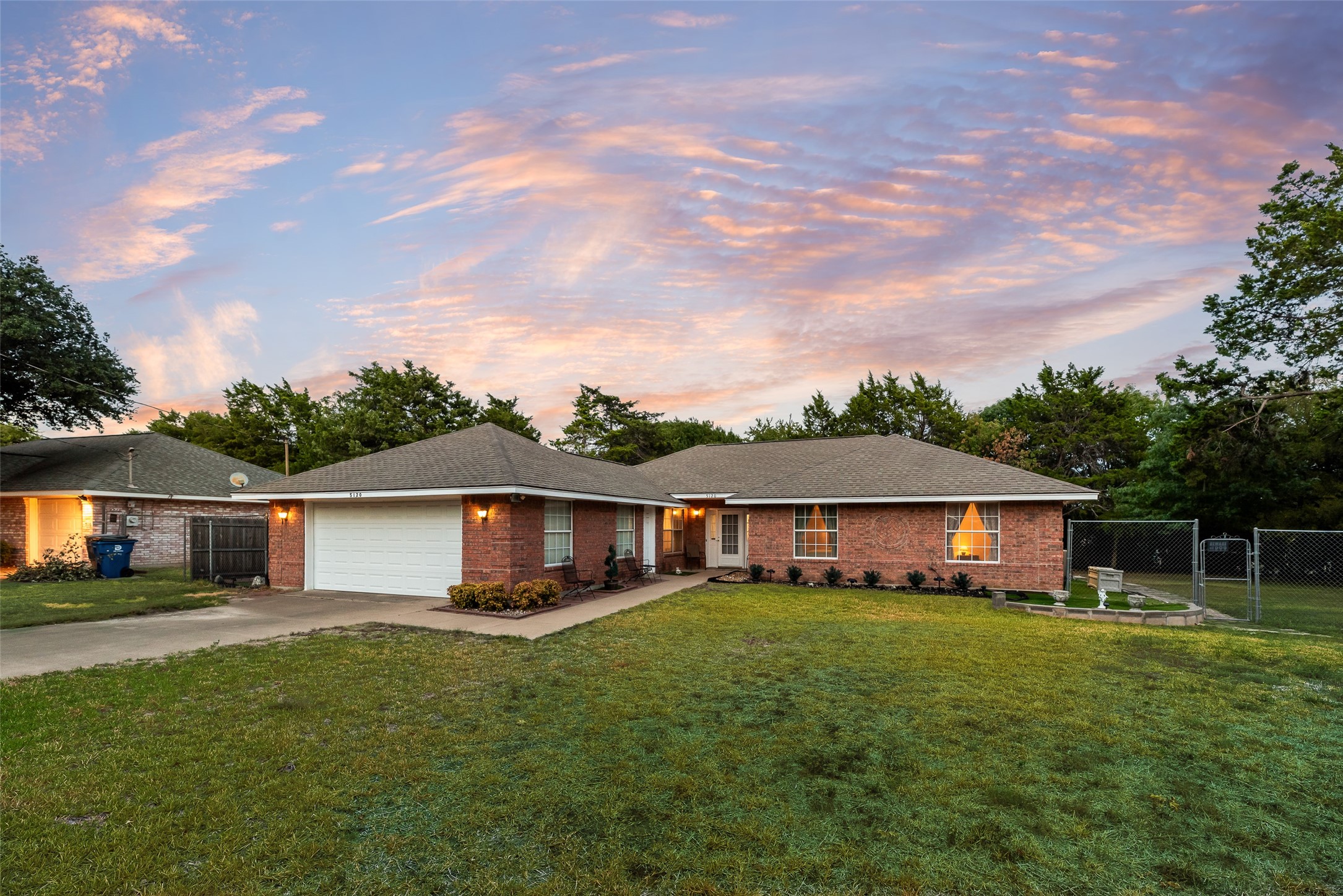 5120 Cliff Haven Drive — photo