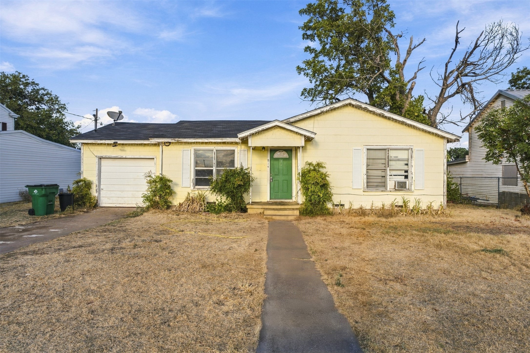 814 S Pierce Street — photo
