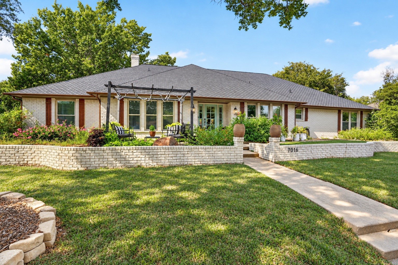 7016 Battle Creek Road — photo