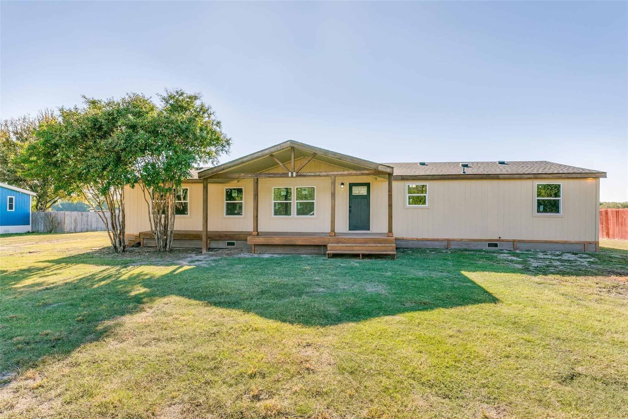 9738 Olive Street — photo
