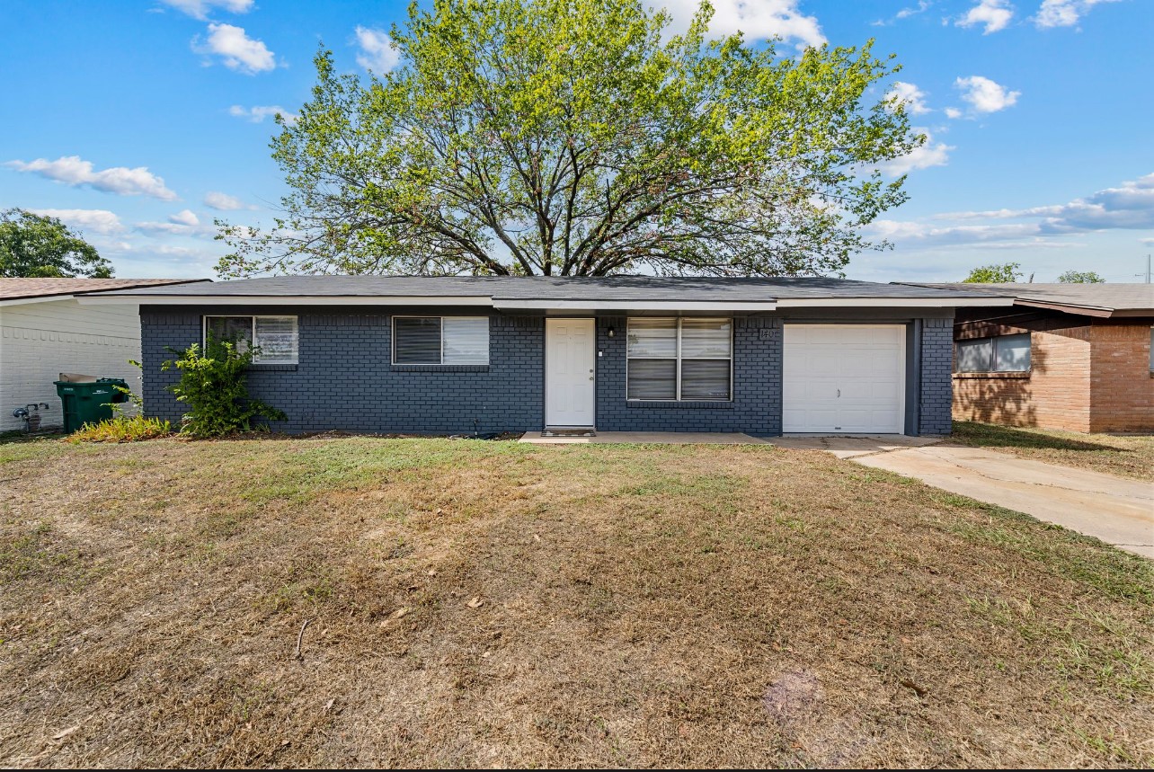 140 Shirley Drive — photo