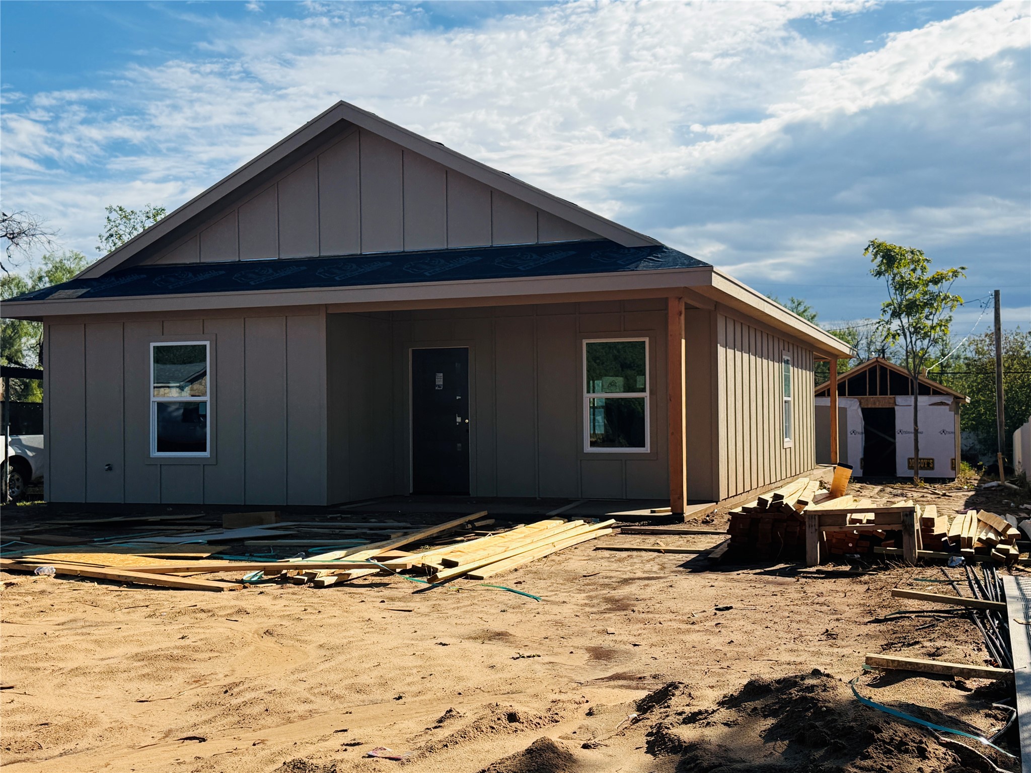 1349 Pecan Street — photo