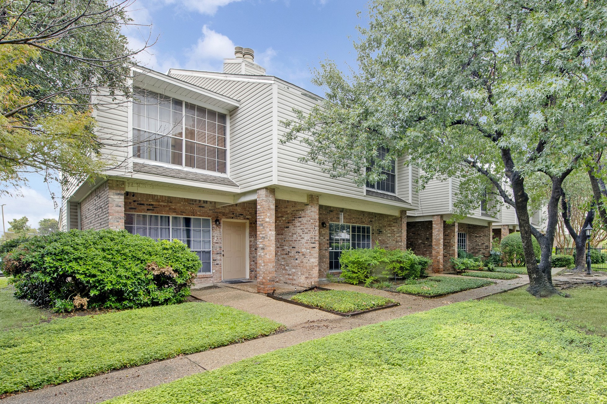 12921 Abrams Road Unit 507 — photo