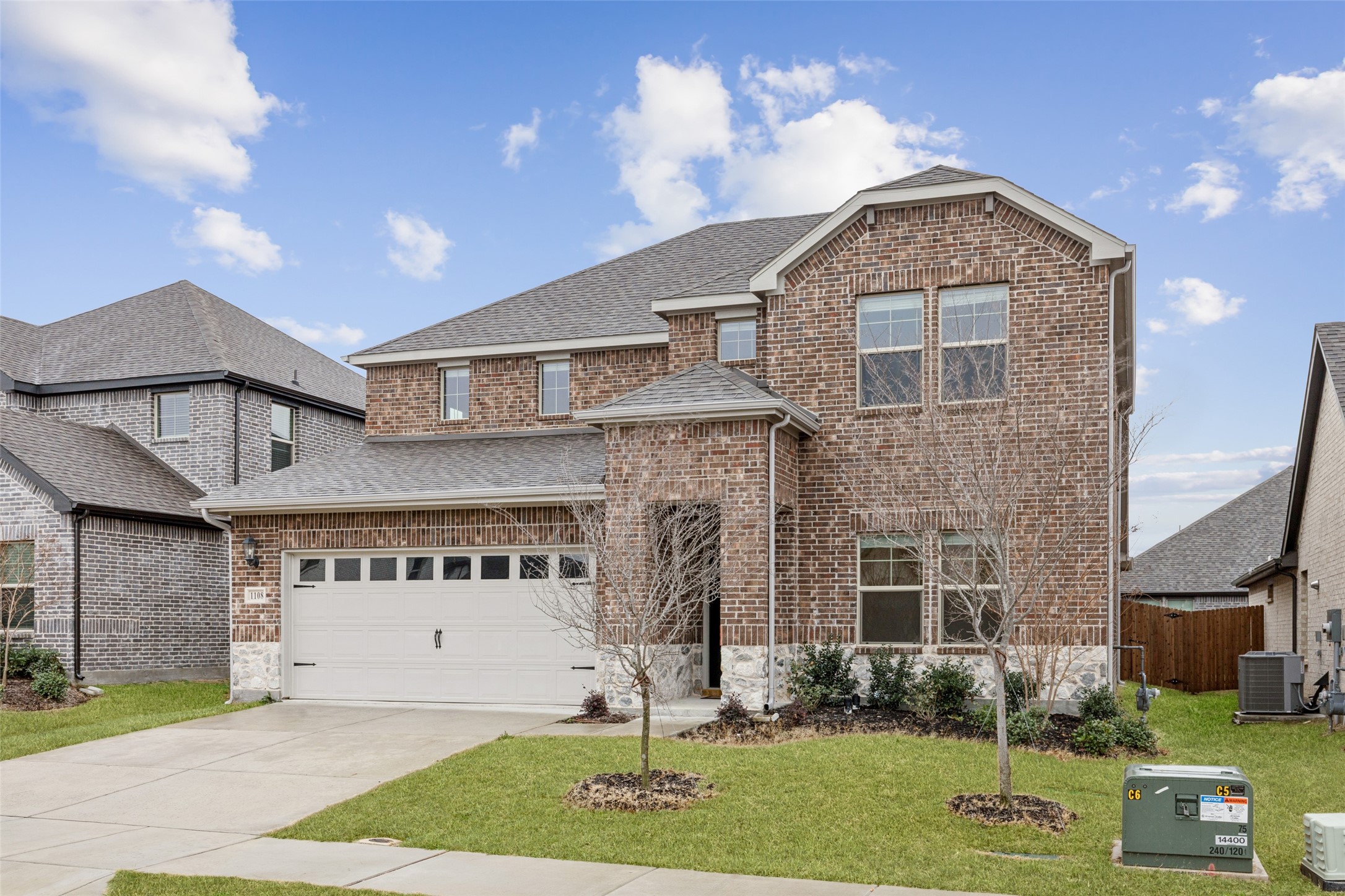 1108 Mahogany Drive — photo
