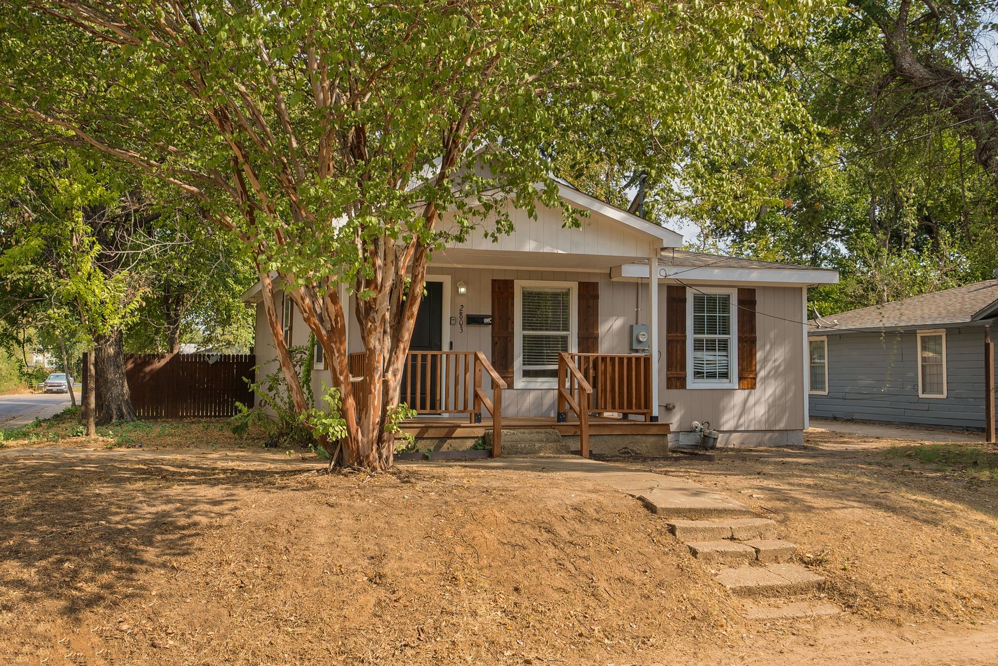 2803 Valentine Street — photo