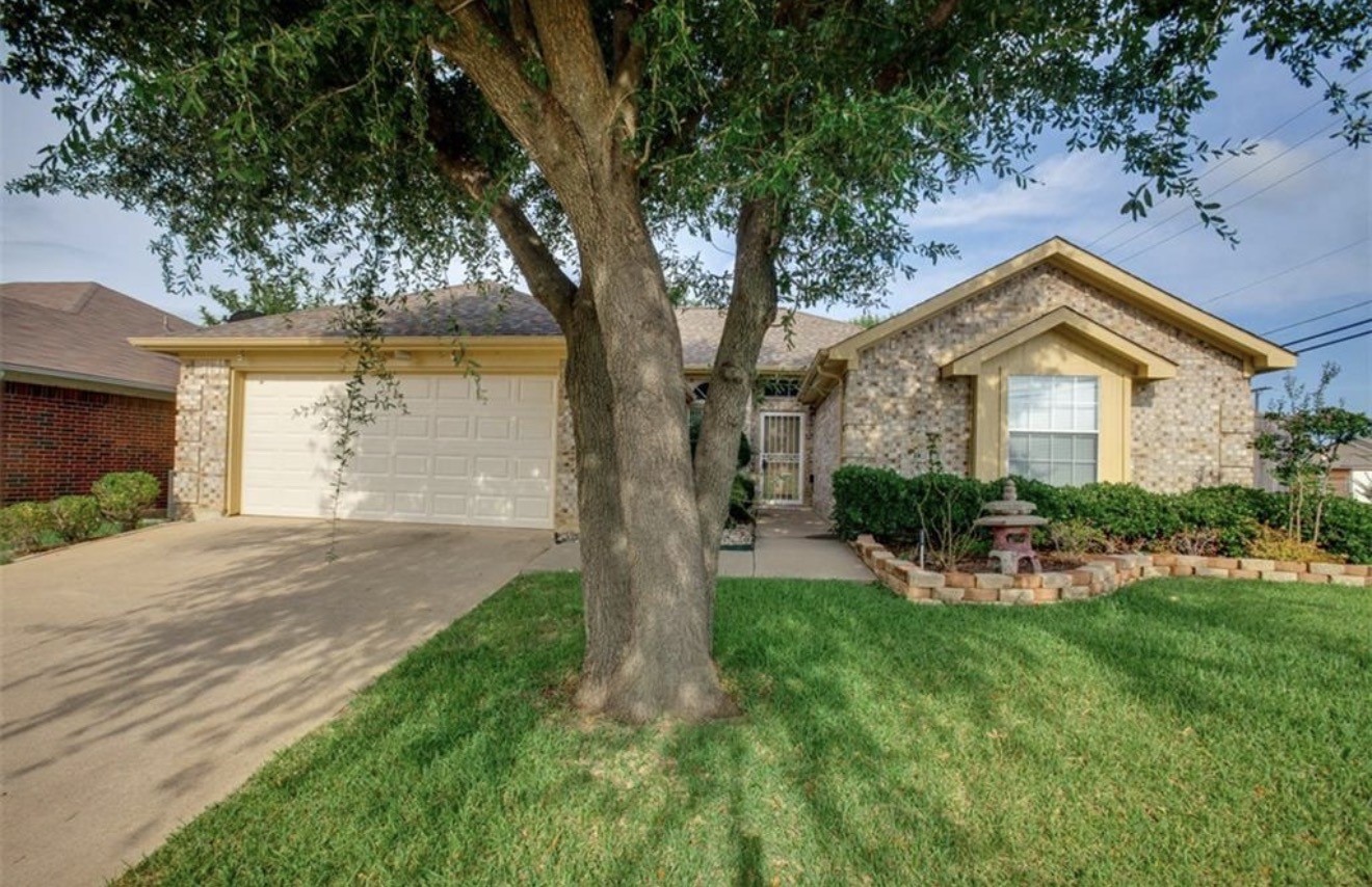 6200 Pierce Arrow Drive — photo
