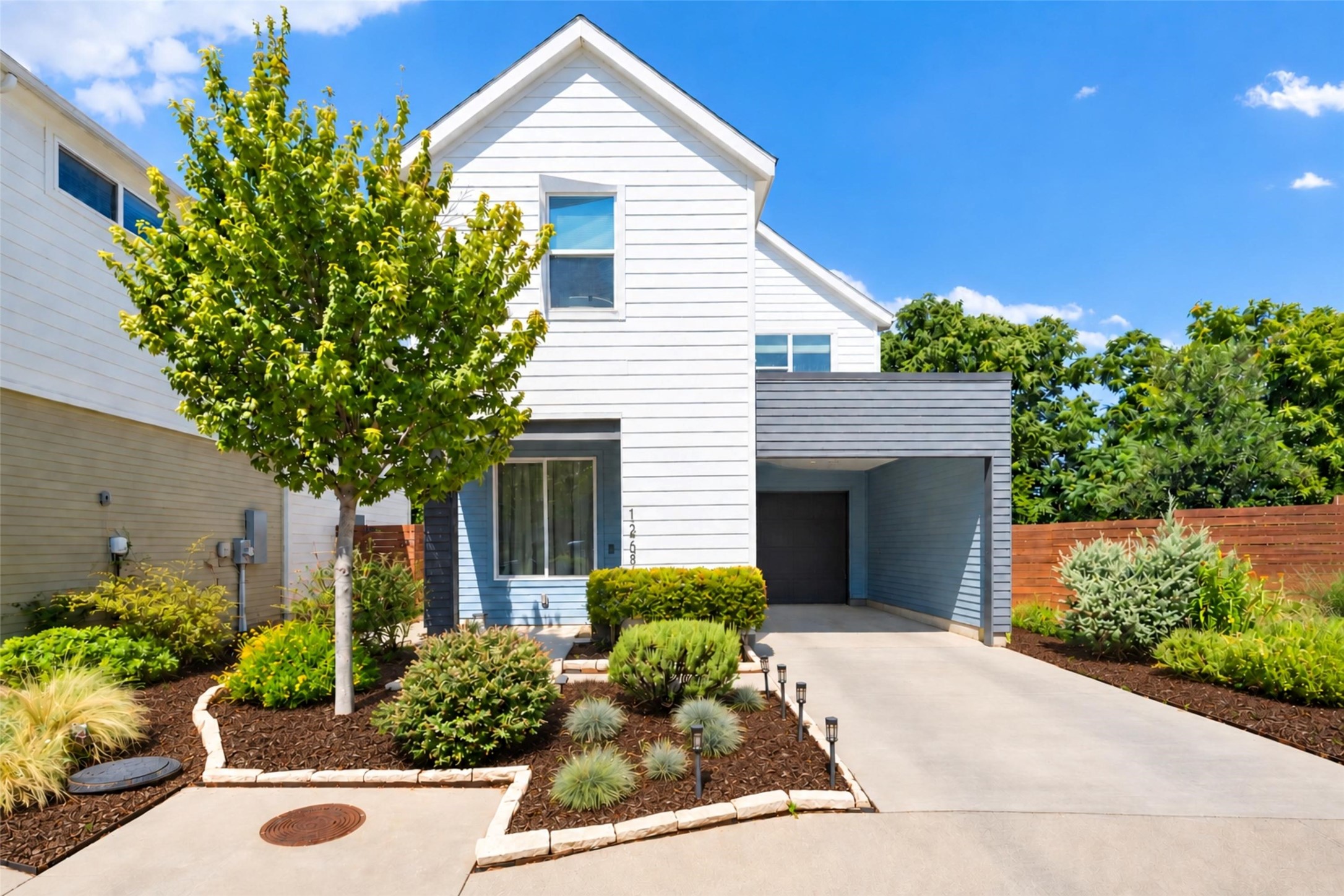 1269 Clifftop Lane — photo