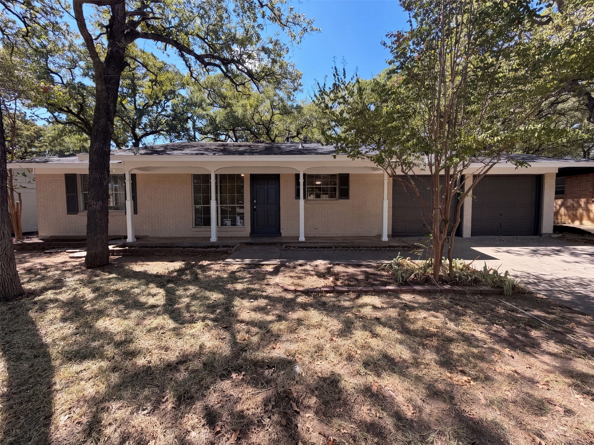1229 King Drive — photo