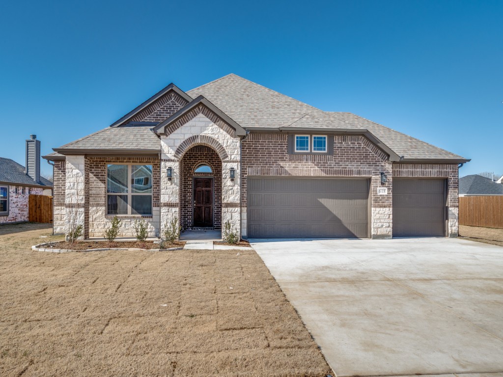 7013 Lilly Lane — photo