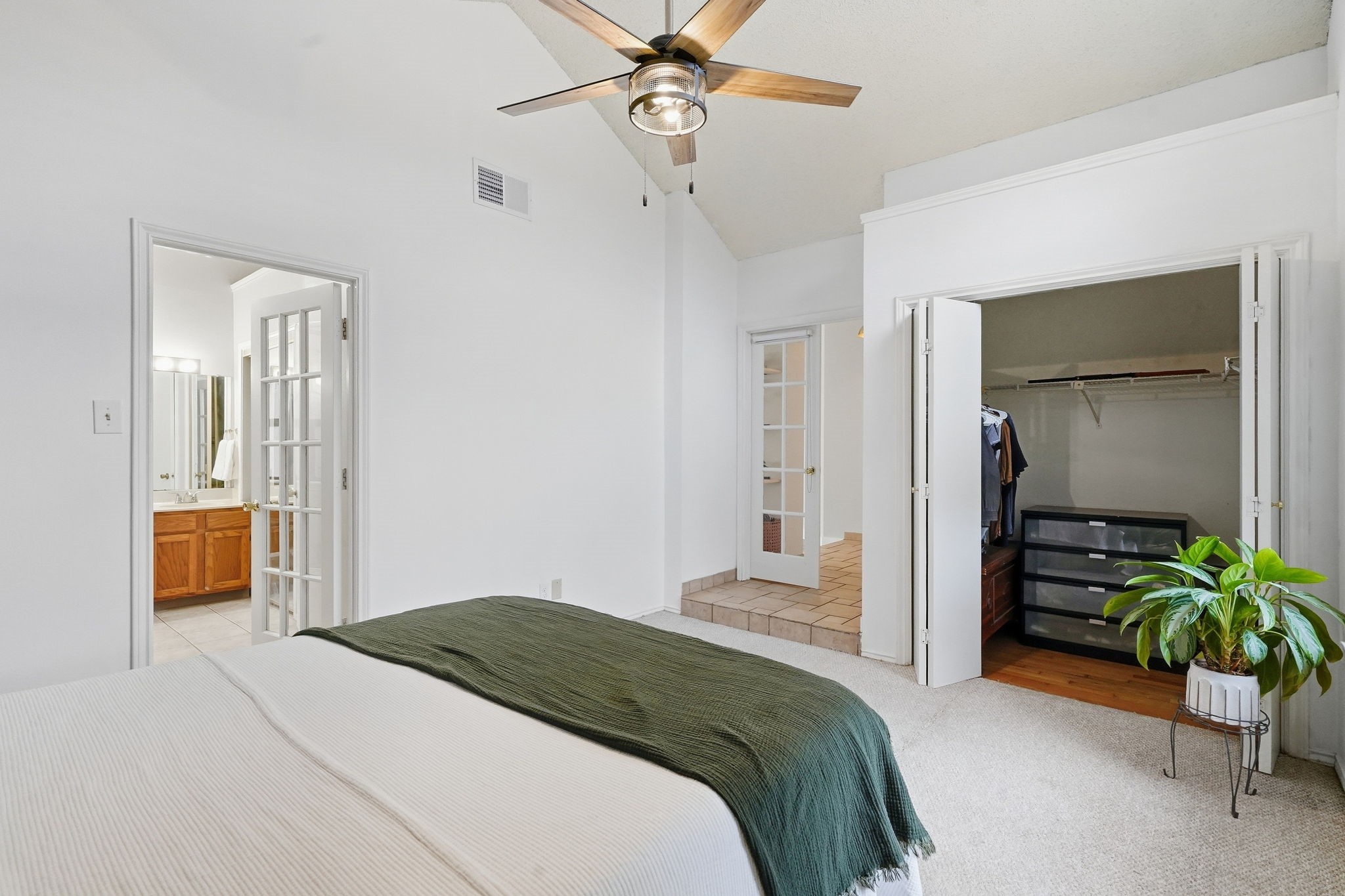 3229 Timberview Court, Corinth, TX 76210 — photo 2