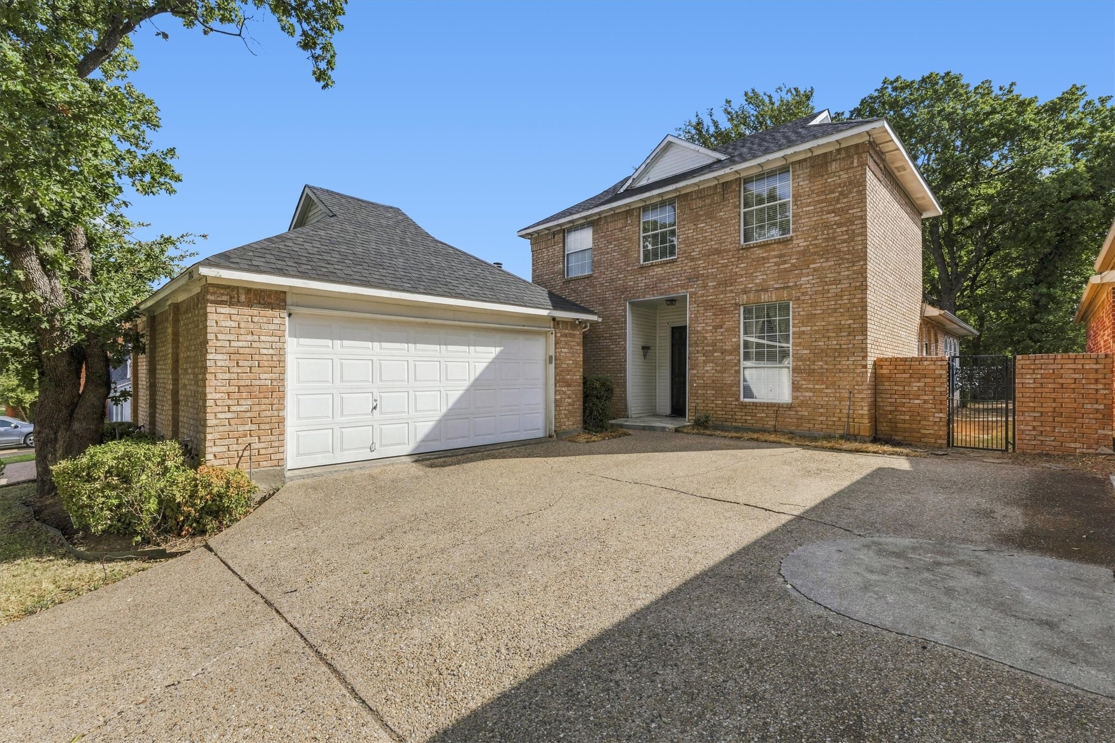 800 Crest Ridge Drive — photo