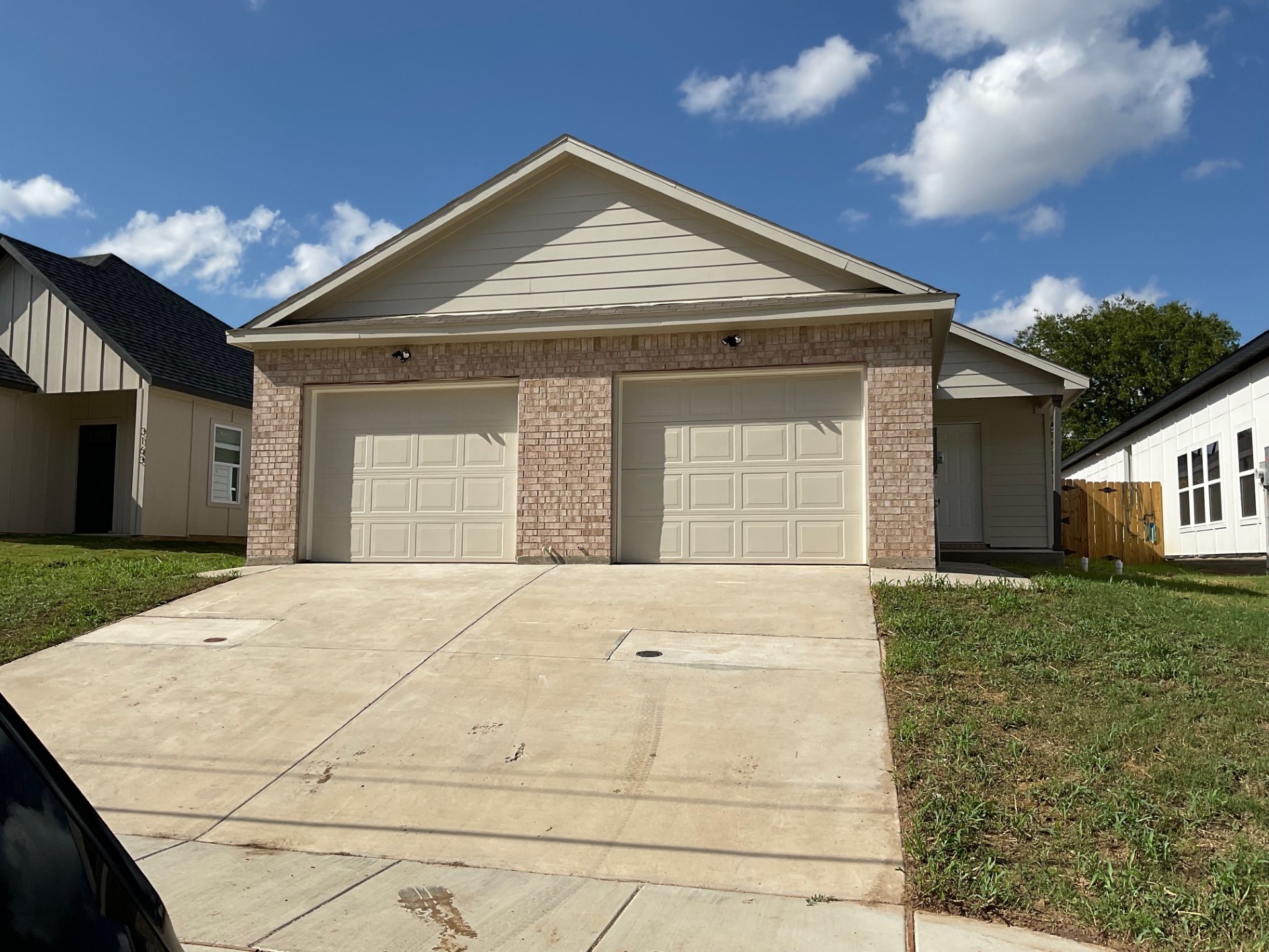 3165 Stag Road — photo