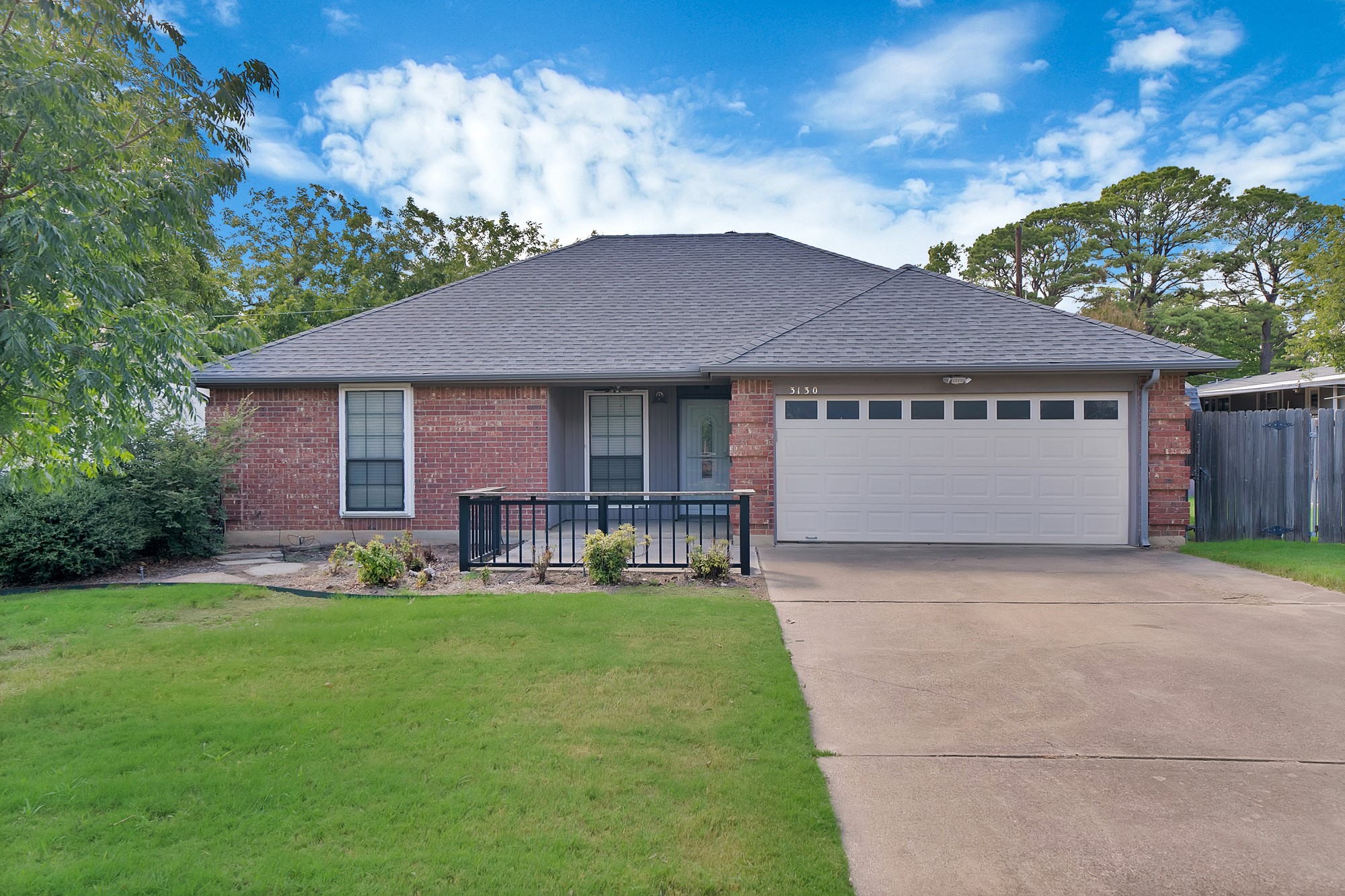 3130 Jewell Drive — photo