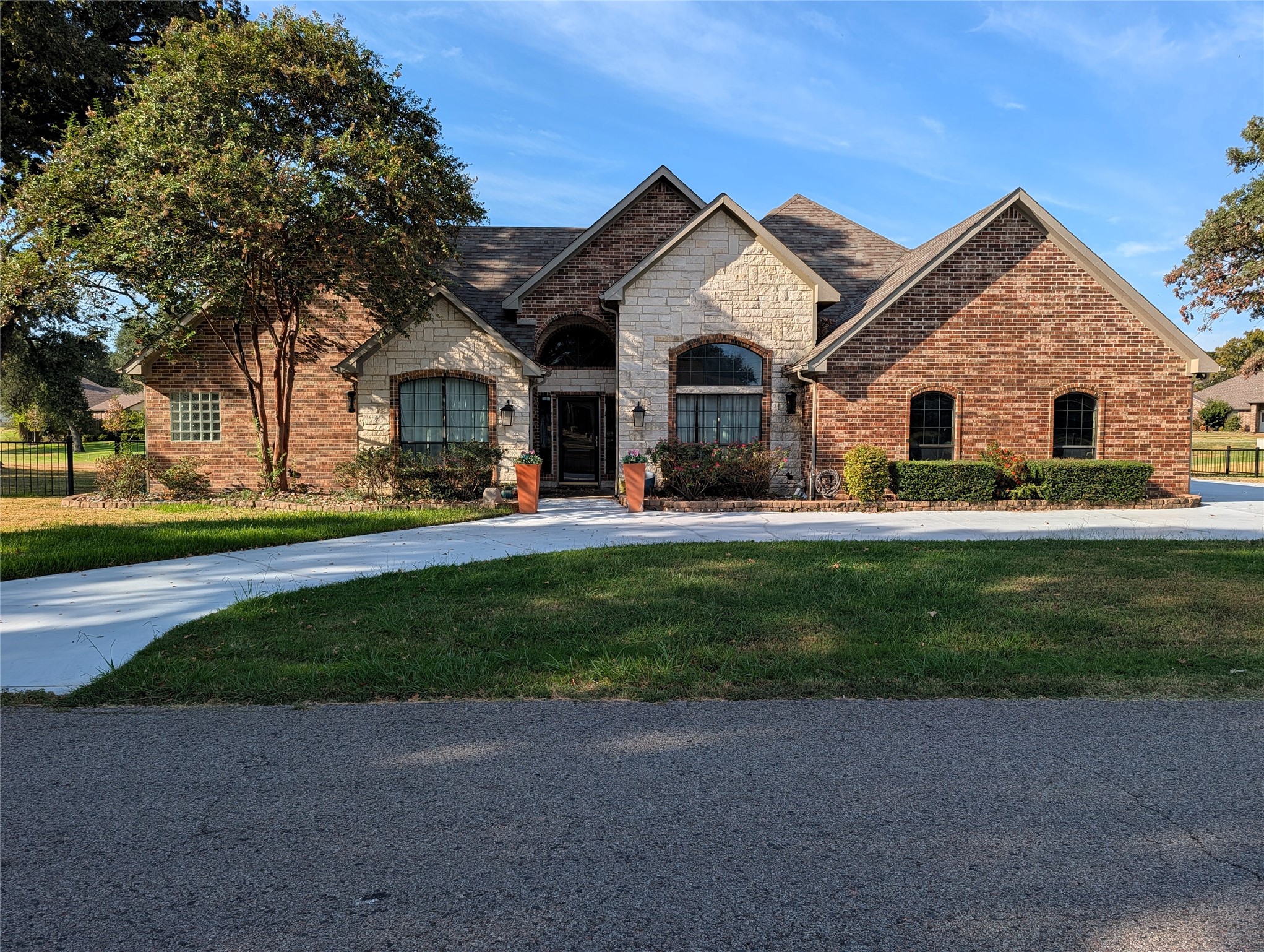 10644 Buddy Parker Road — photo