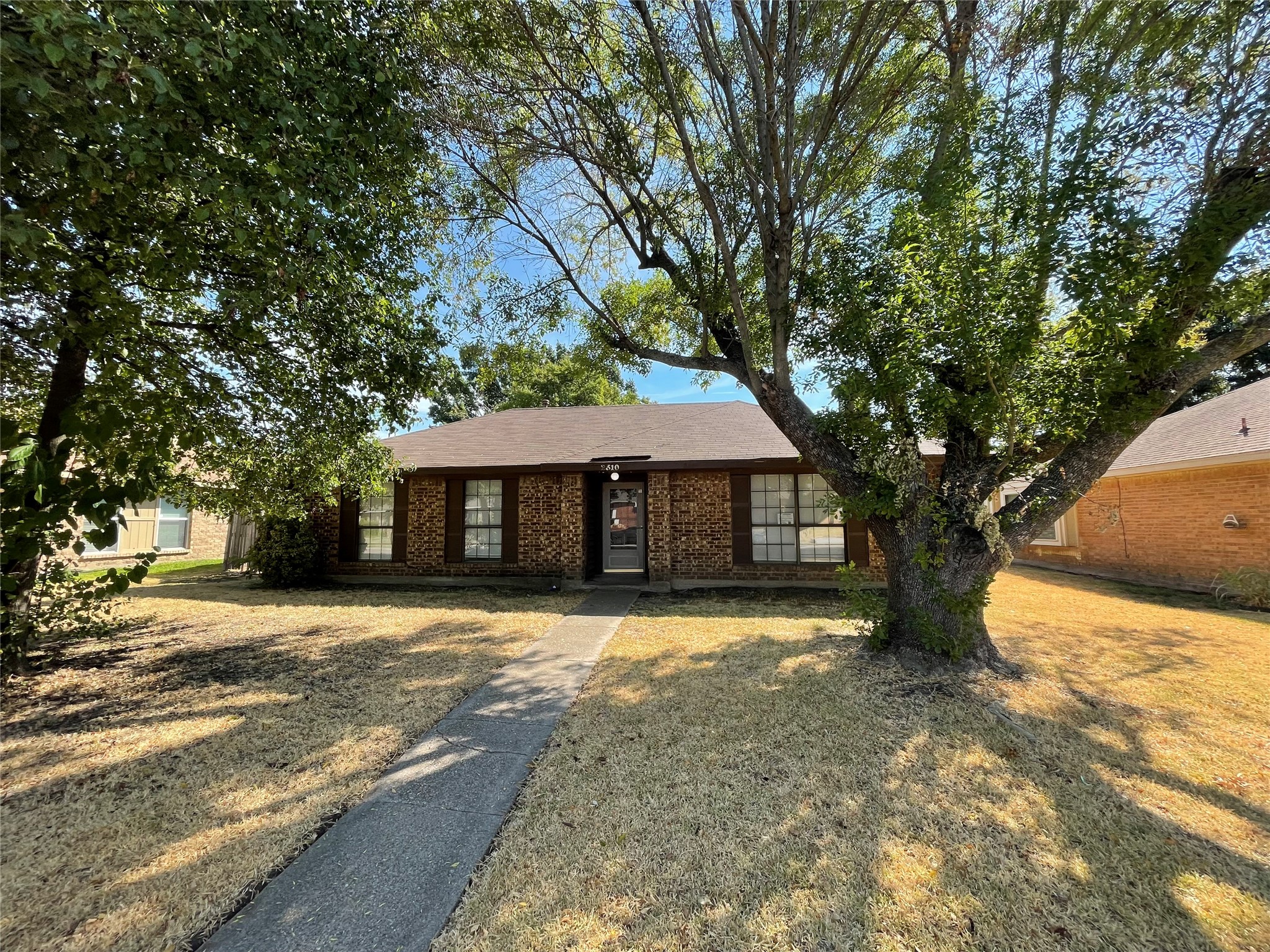 2310 Windridge Lane — photo