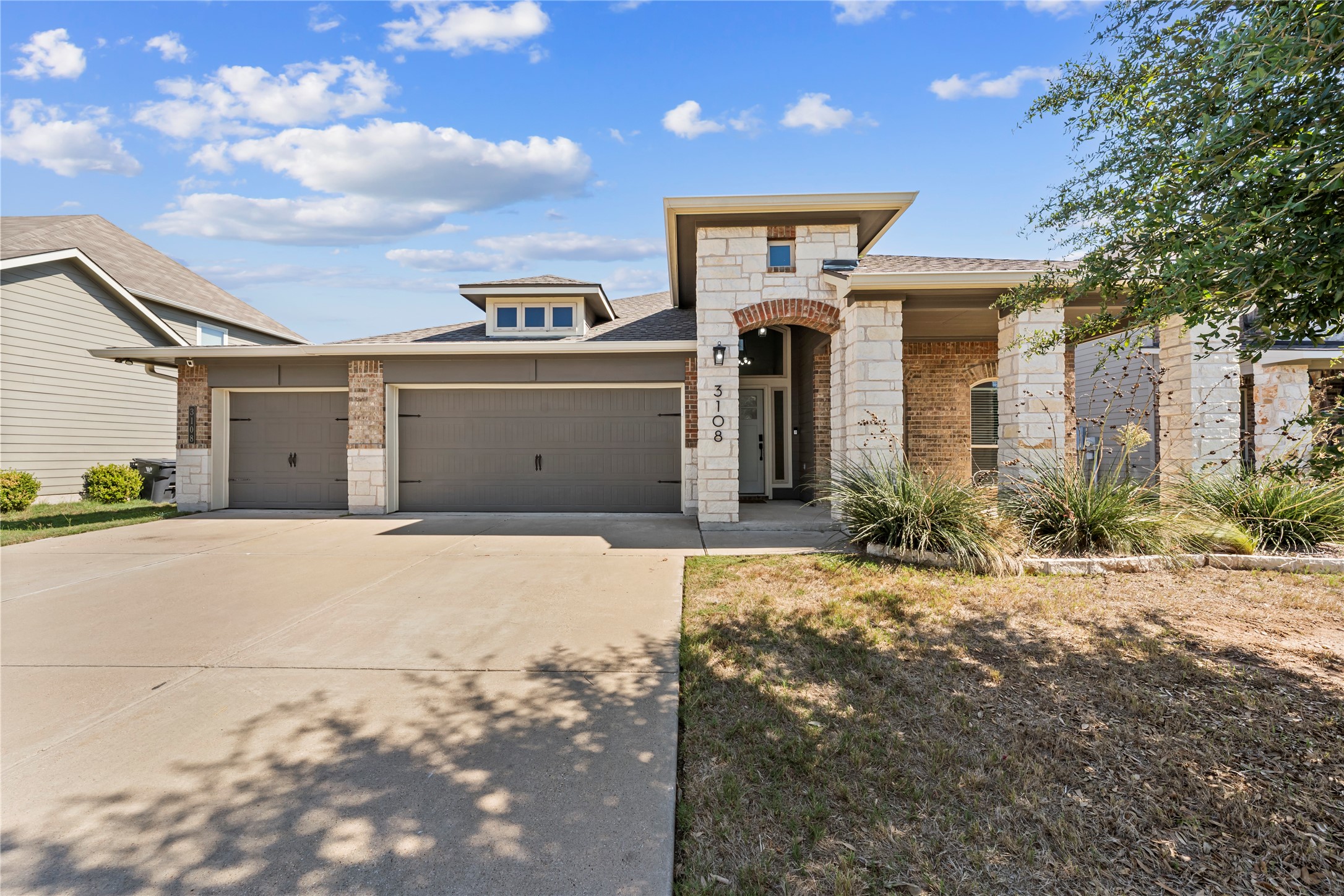 3108 Gilchrist Drive — photo