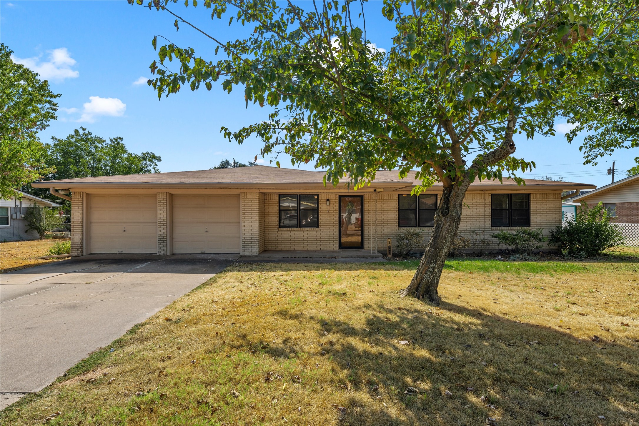 107 E Dawn Drive — photo