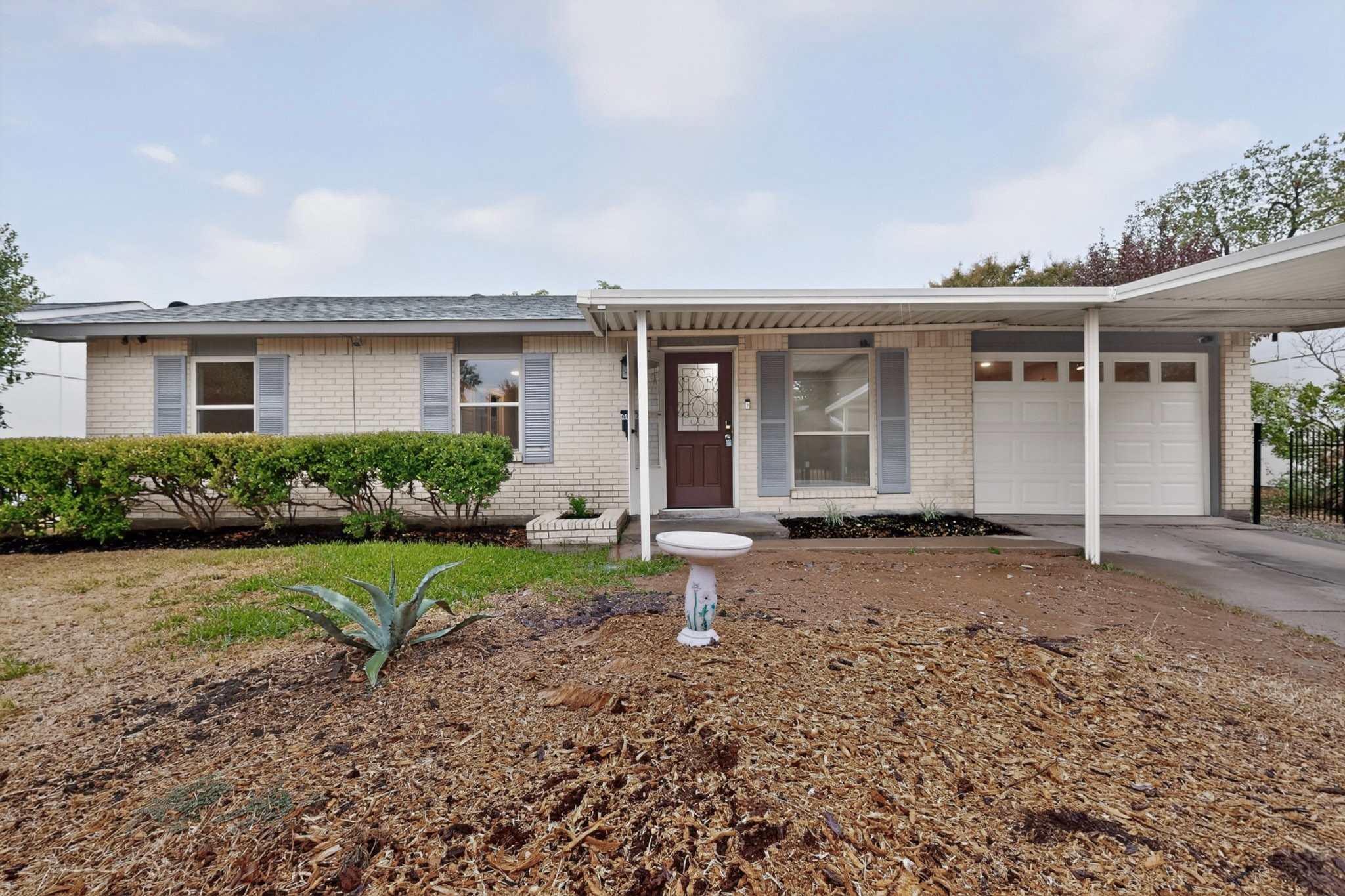 4037 Salem Drive — photo