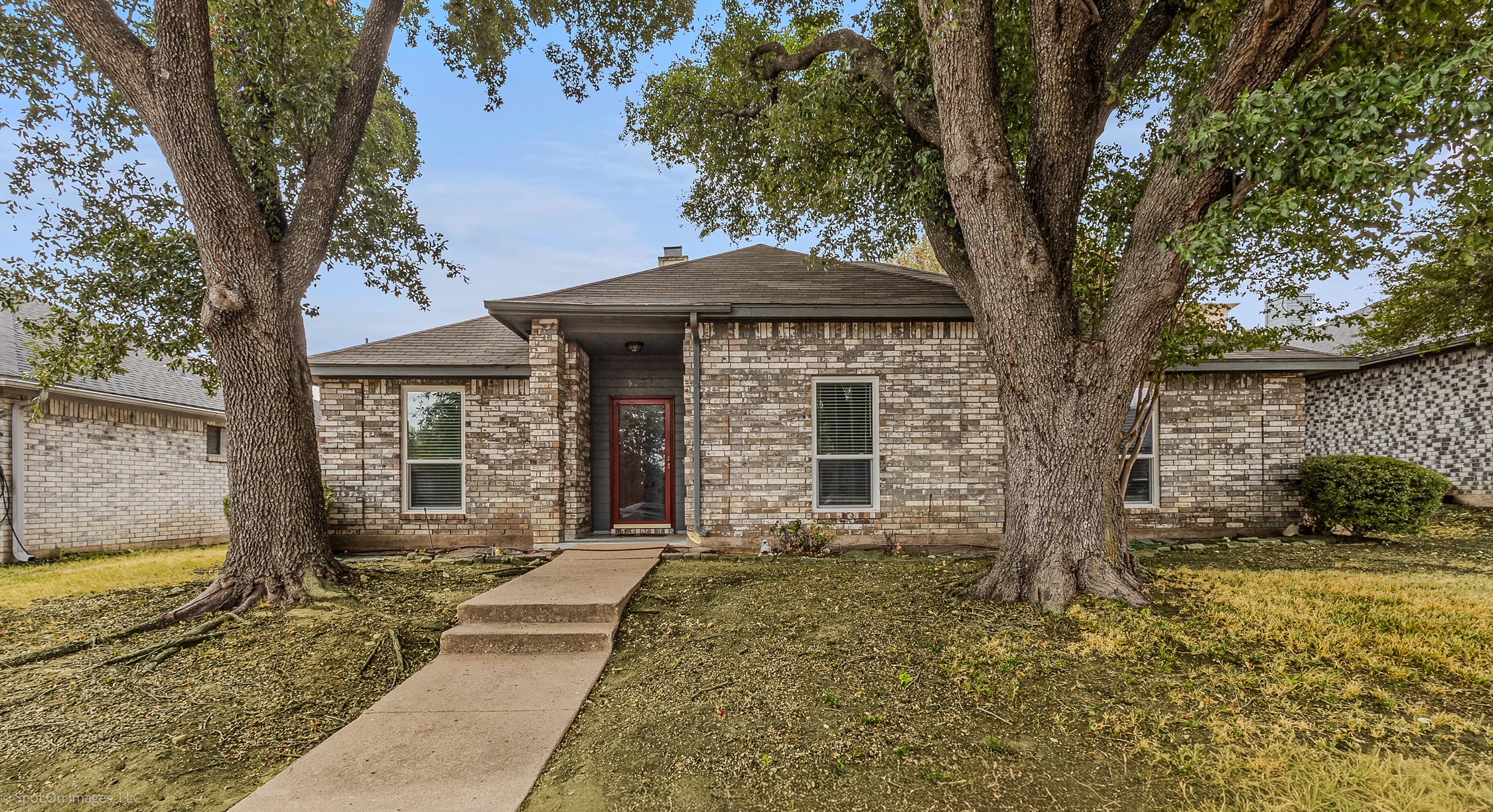 5221 Wood Creek Lane — photo