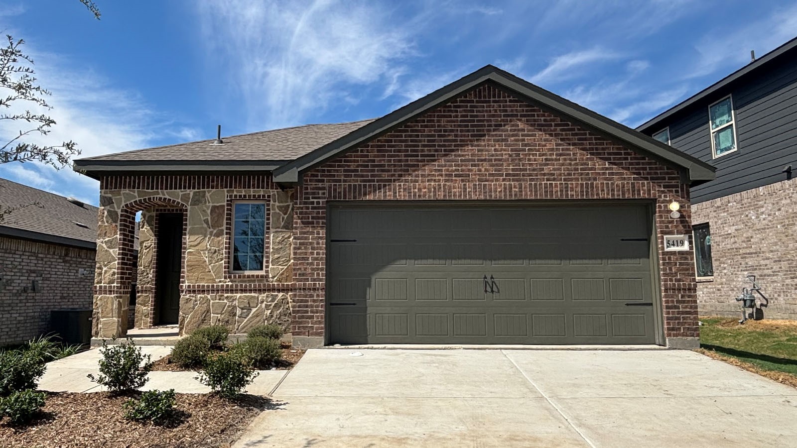 5419 Cormorant Grove — photo