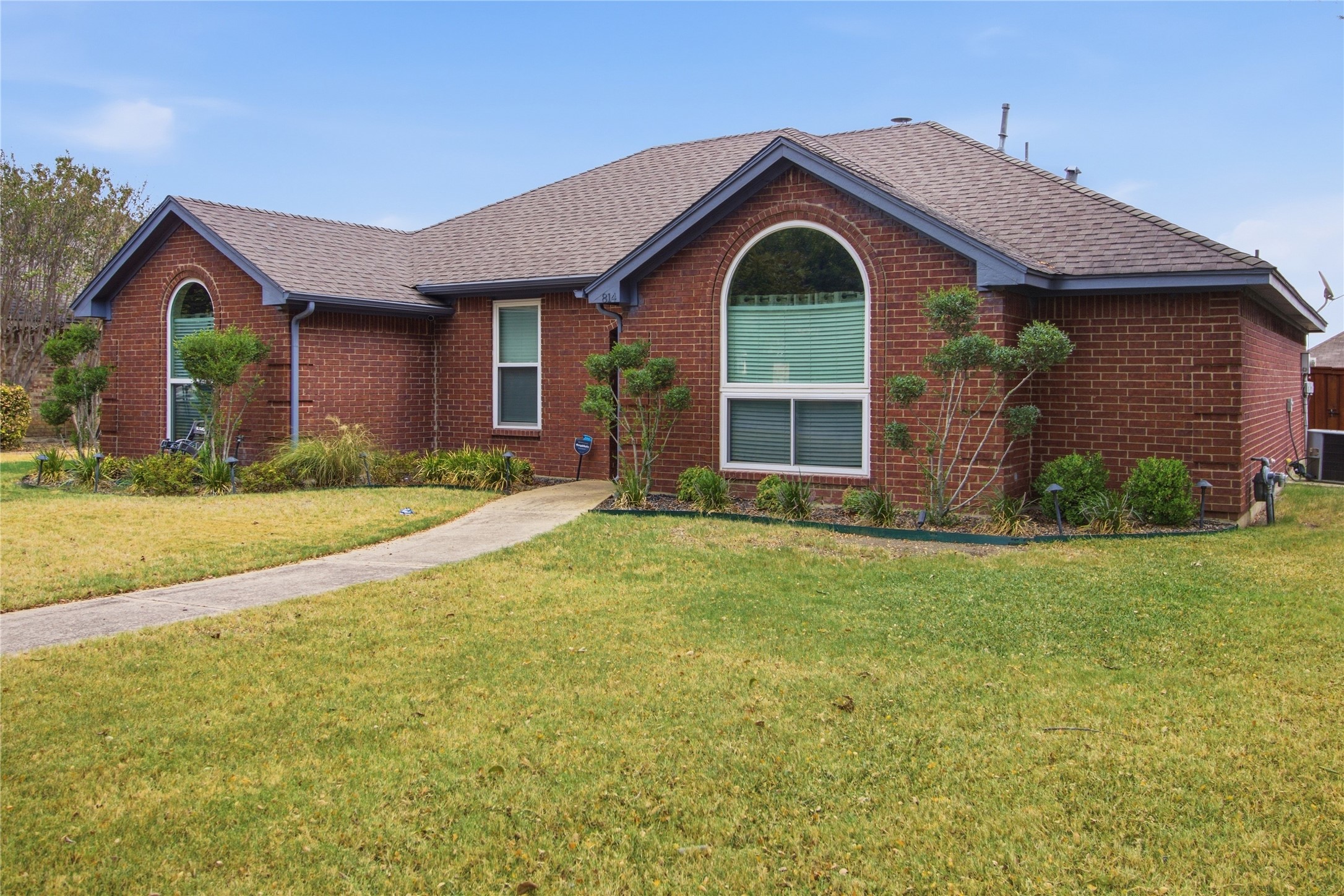 814 Rawlins Drive — photo