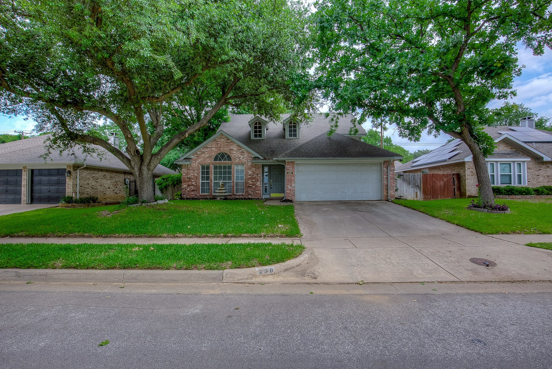 230 Brittany Drive — photo