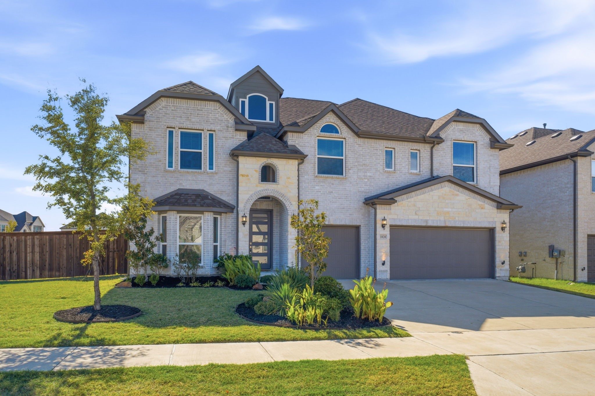 1020 Waverly Drive — photo