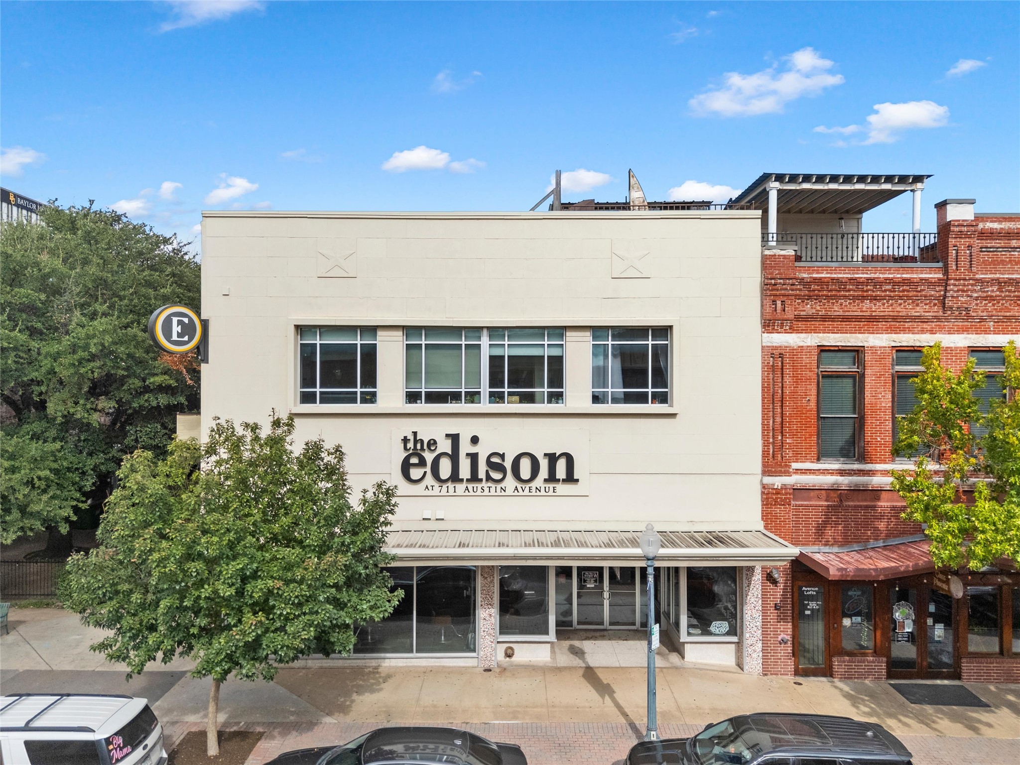 711 Austin Avenue C — photo
