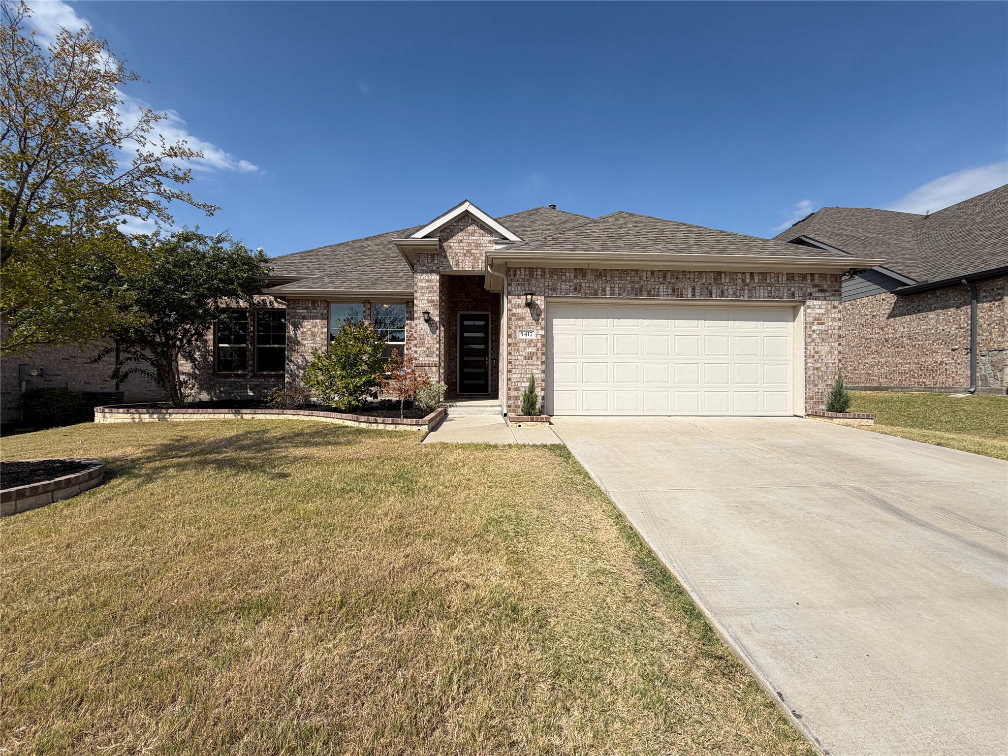 5417 Highview Court — photo