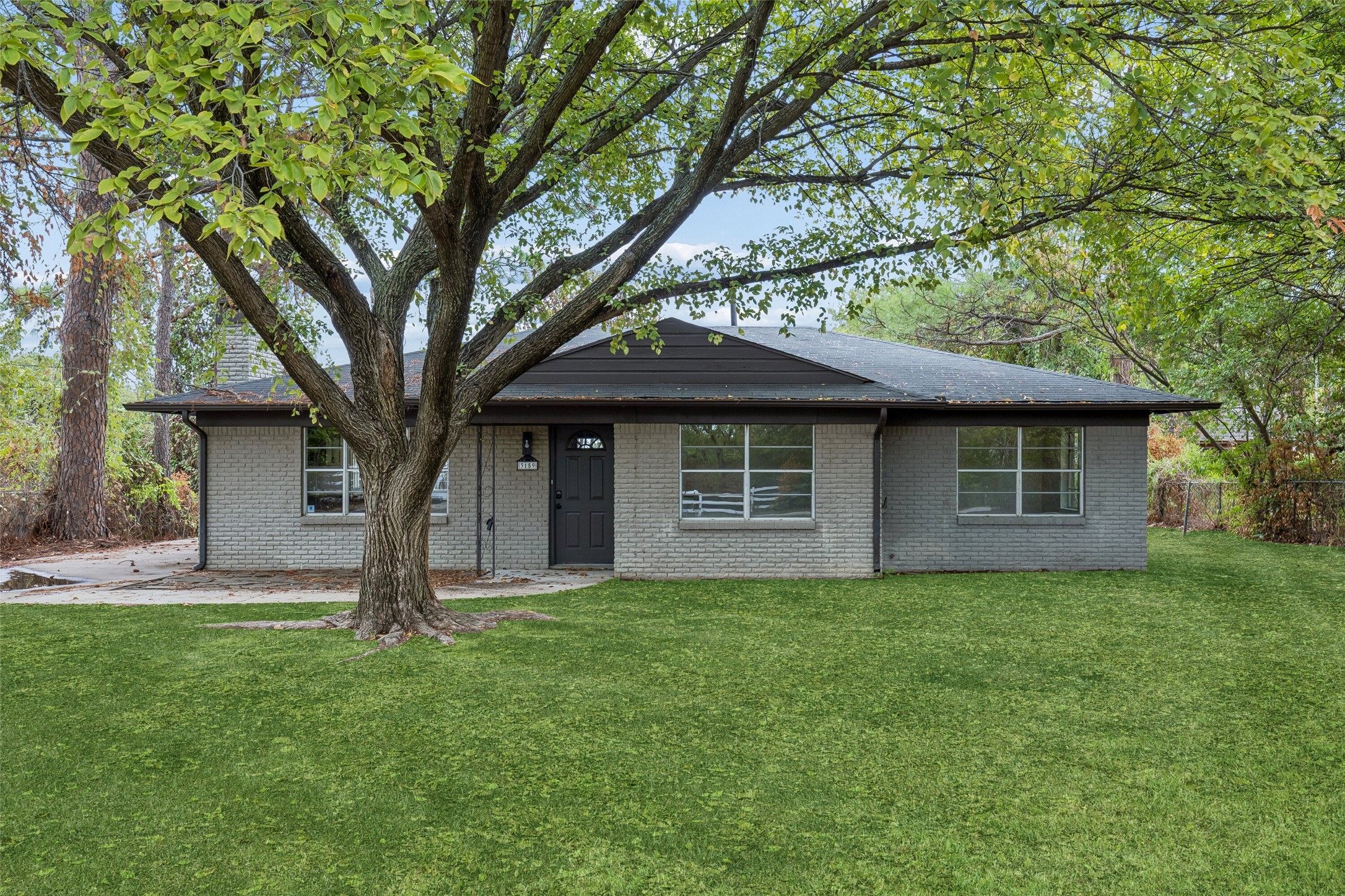 3159 Southlake Park Road — photo
