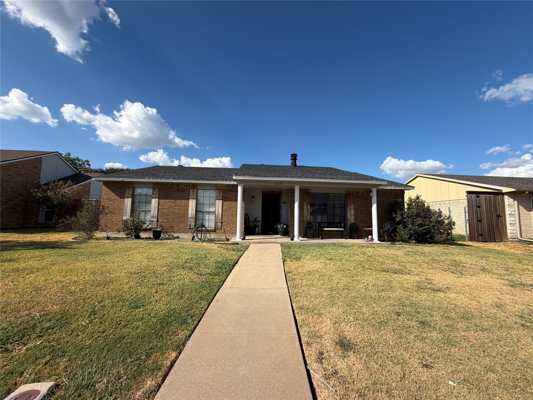 8605 Woodside Drive — photo