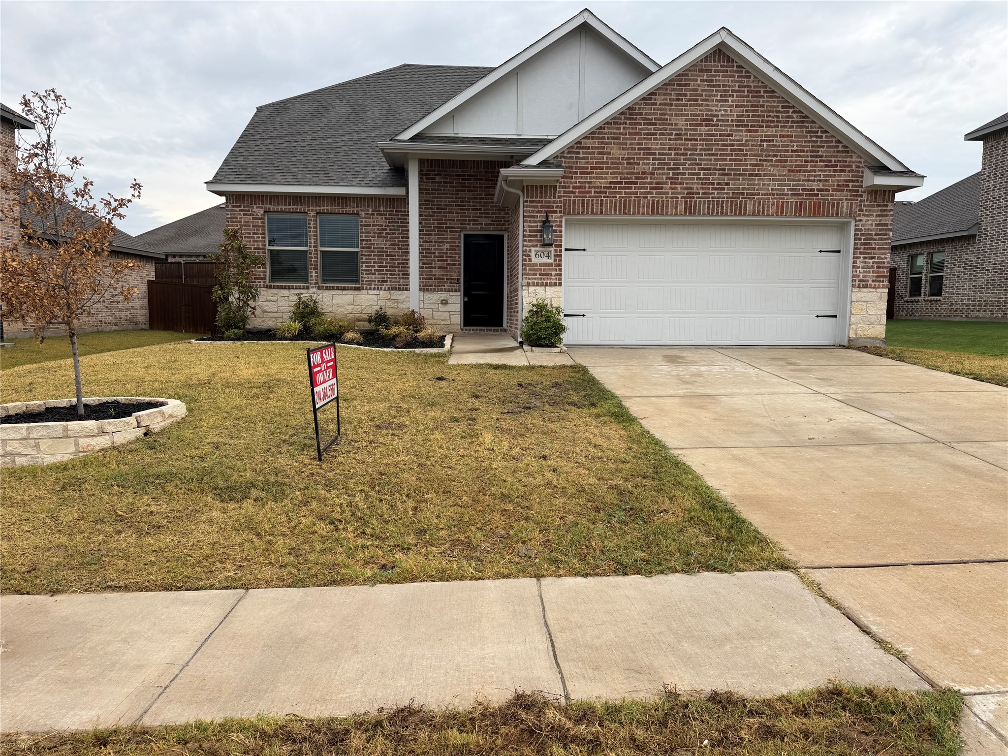 604 Brook View Drive — photo