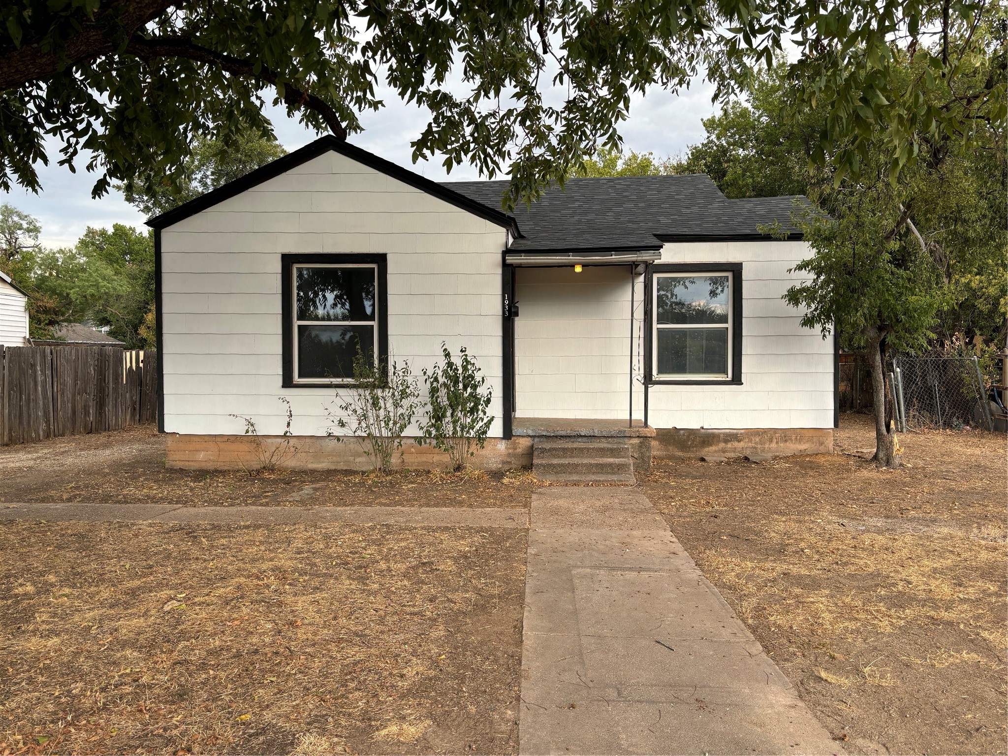 1933 Butternut Street — photo