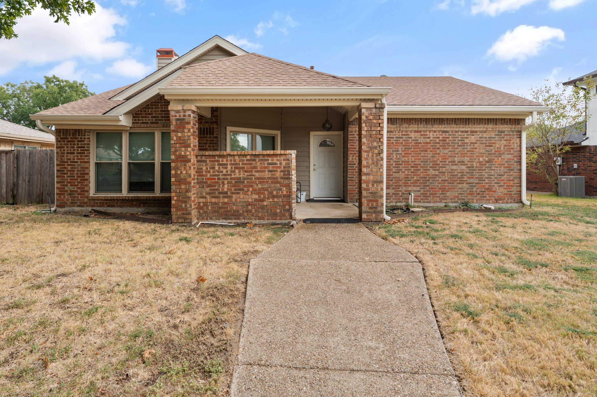 726 Brittany Drive — photo