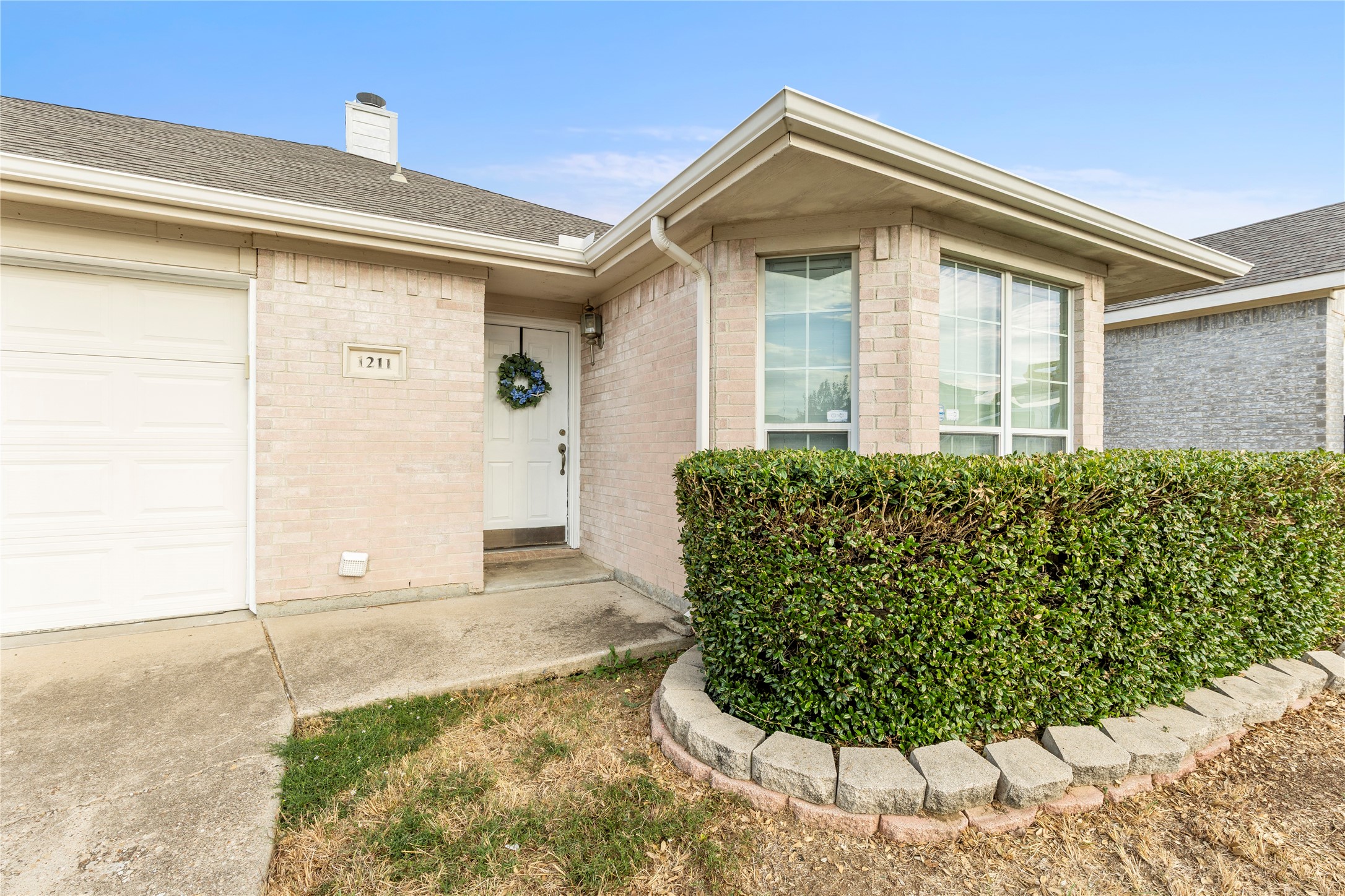 1211 Varacruz Drive — photo