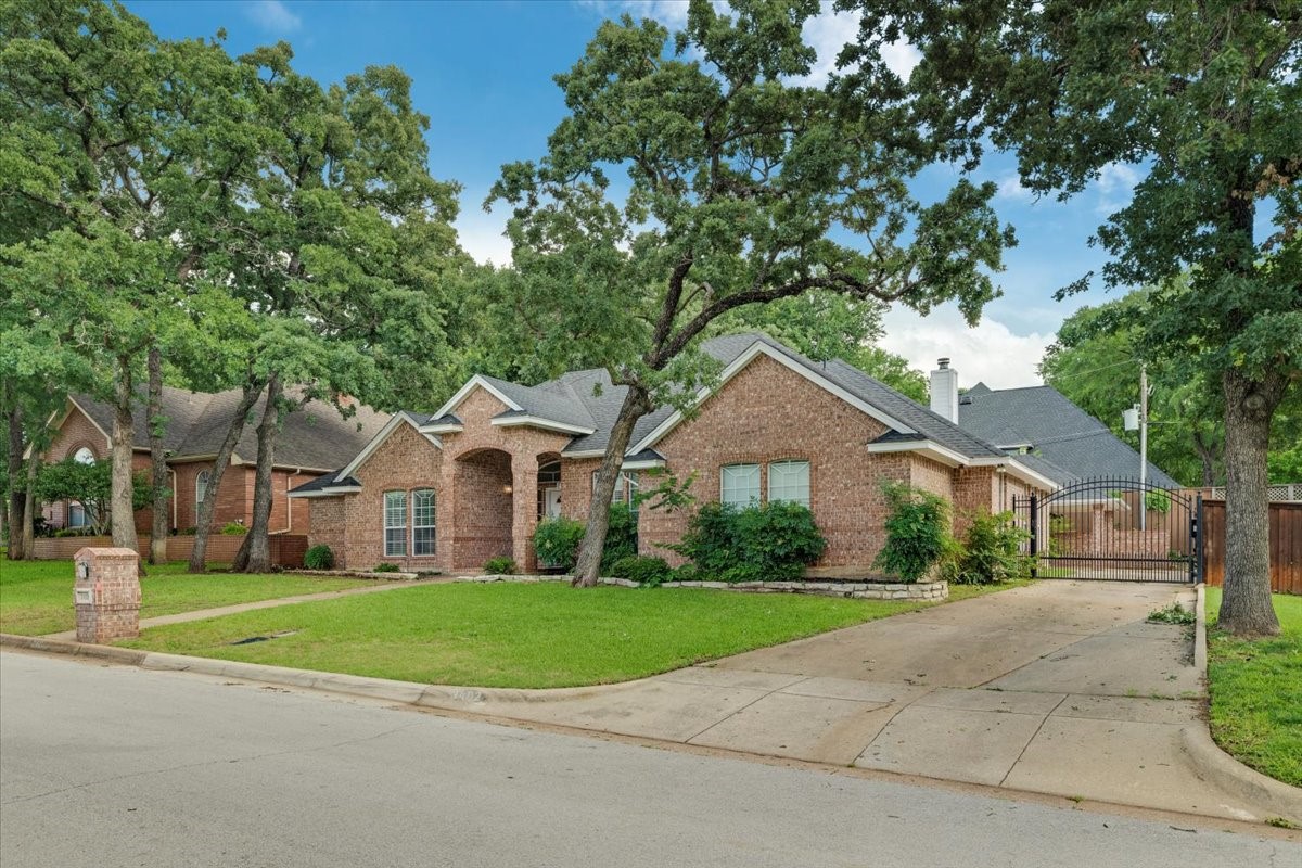 3402 Blue Forest Drive — photo