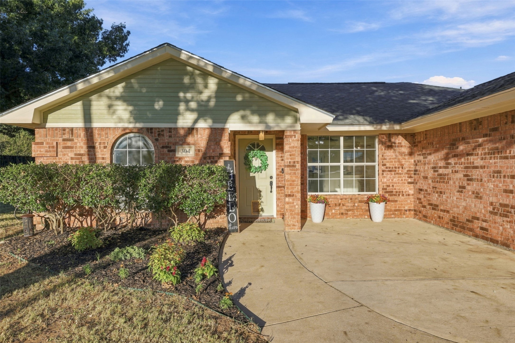 304 Sage Trail — photo