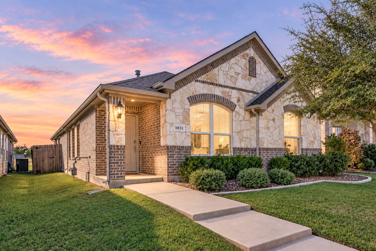 5833 Dew Plant Way — photo