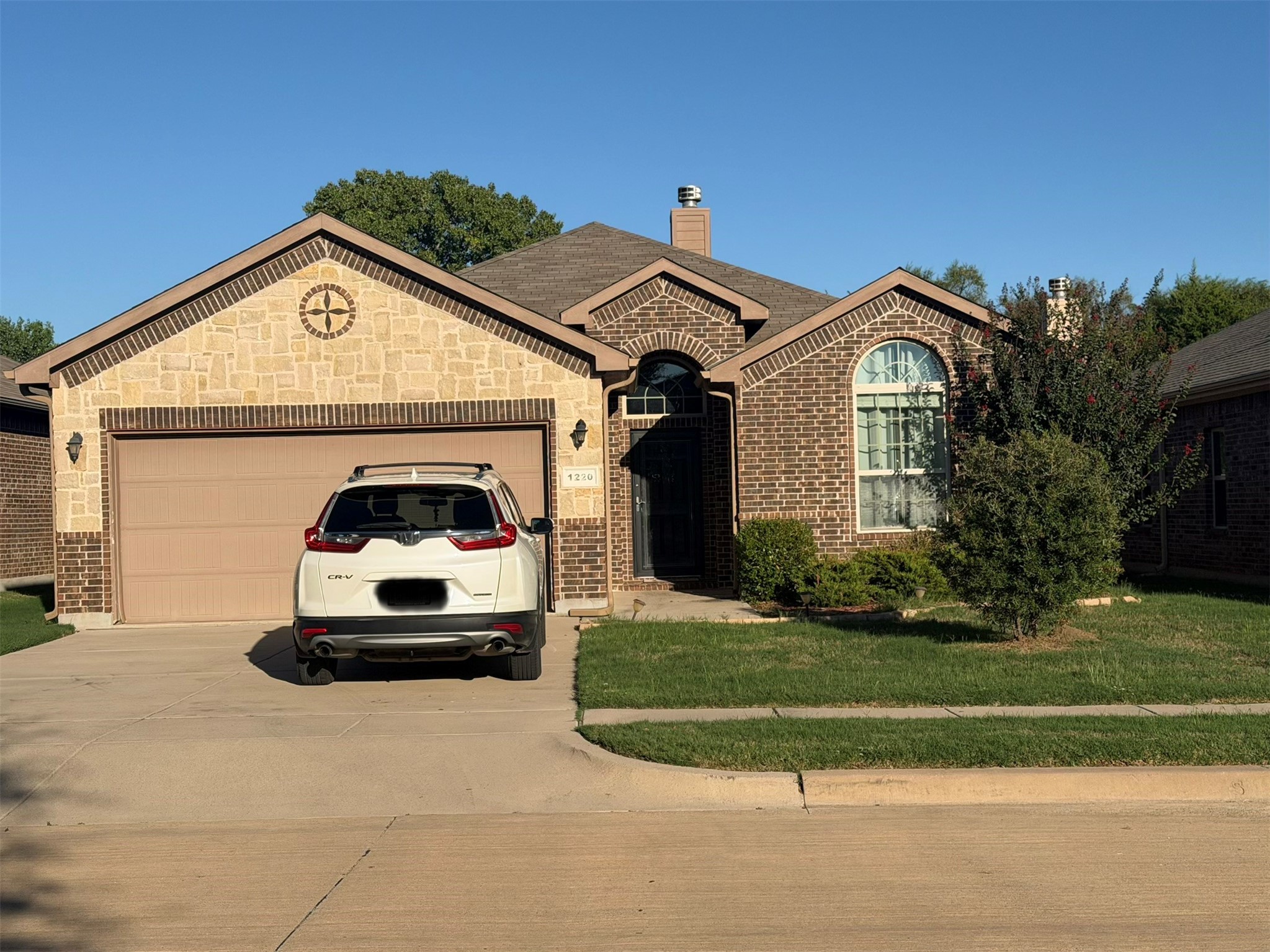 1220 Scott Drive — photo