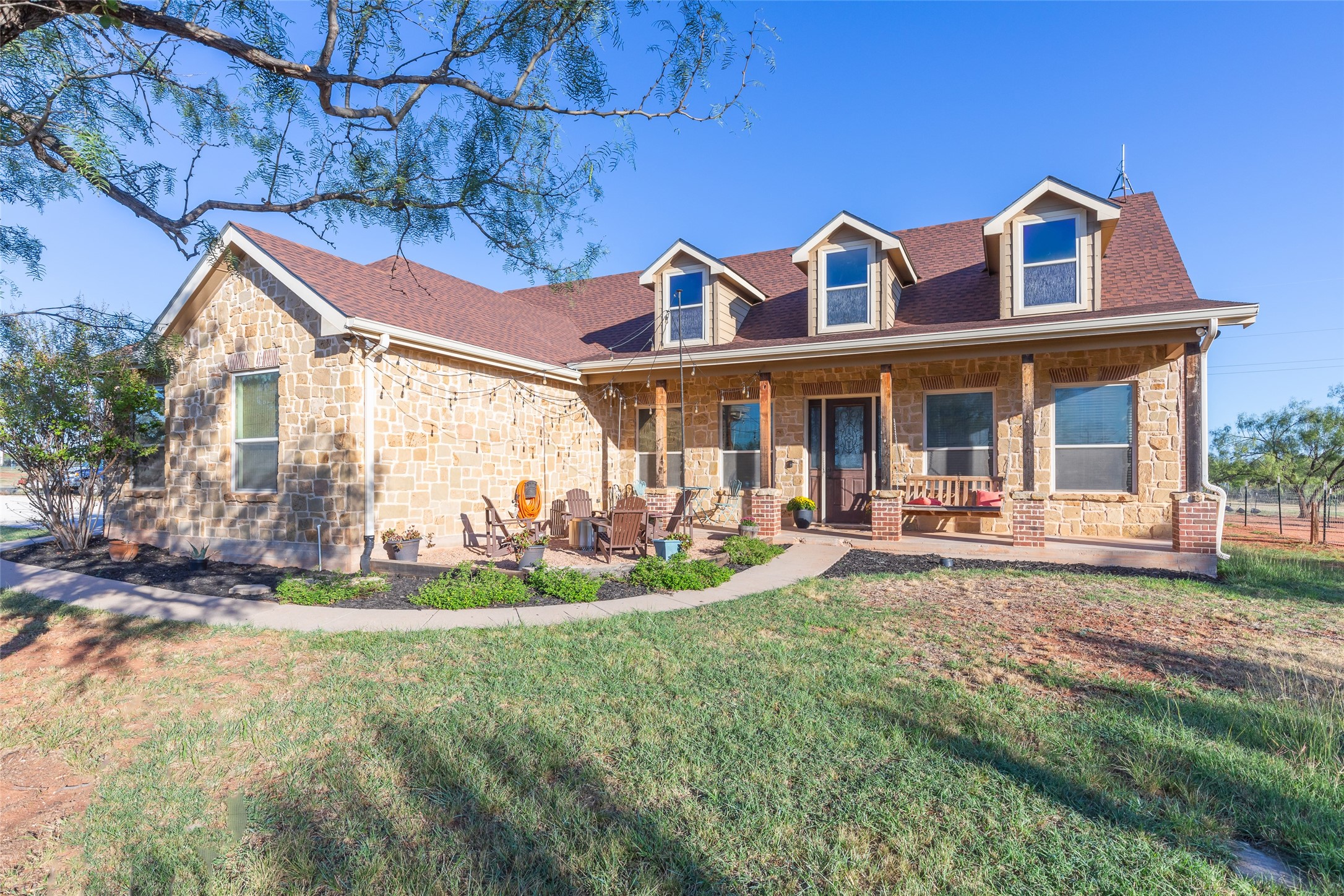 7642 Spinks Road, Abilene, TX 79603 — photo 2